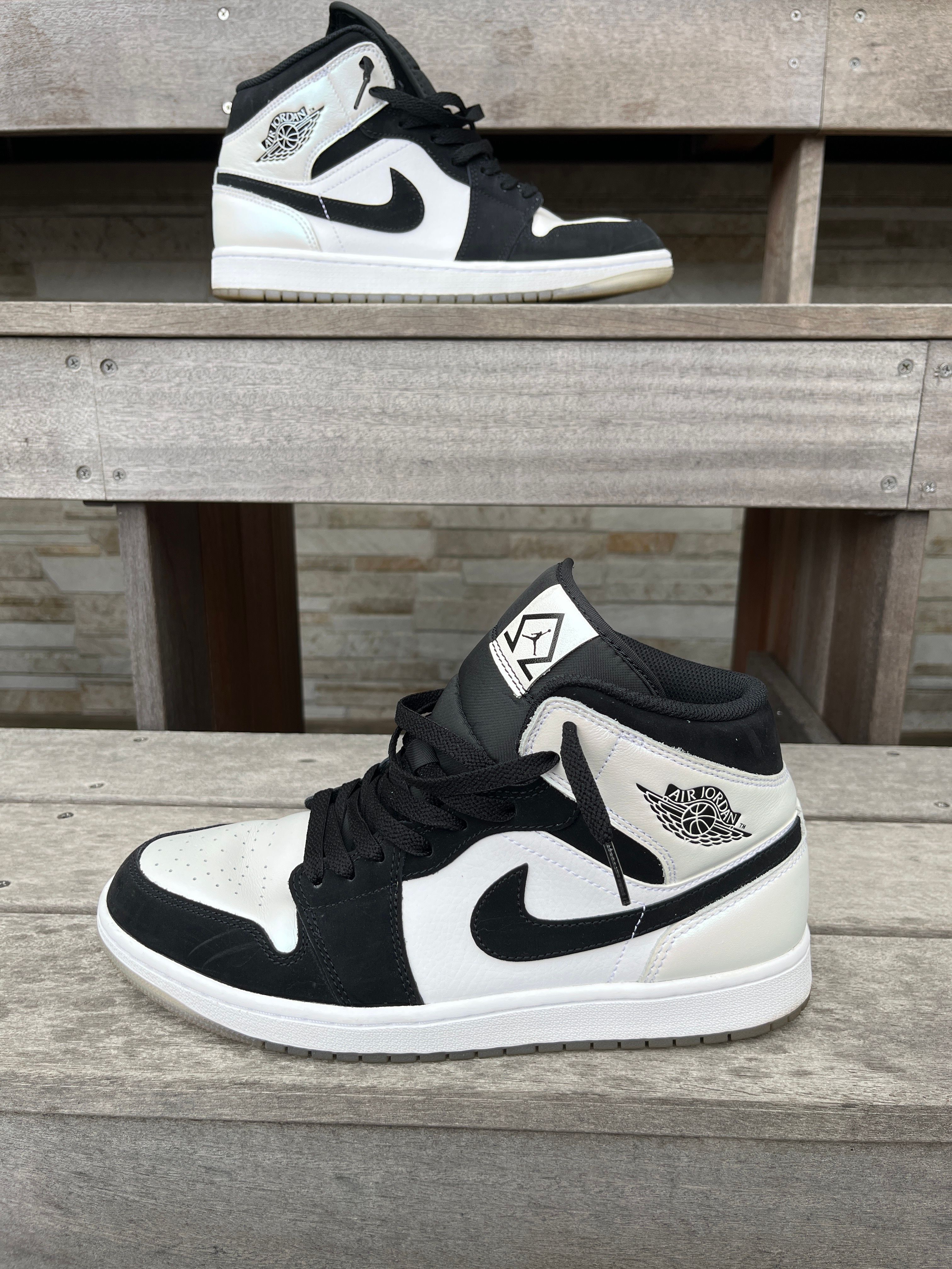 Nike Air Jordan 1 Mid "Omega/Black/White"