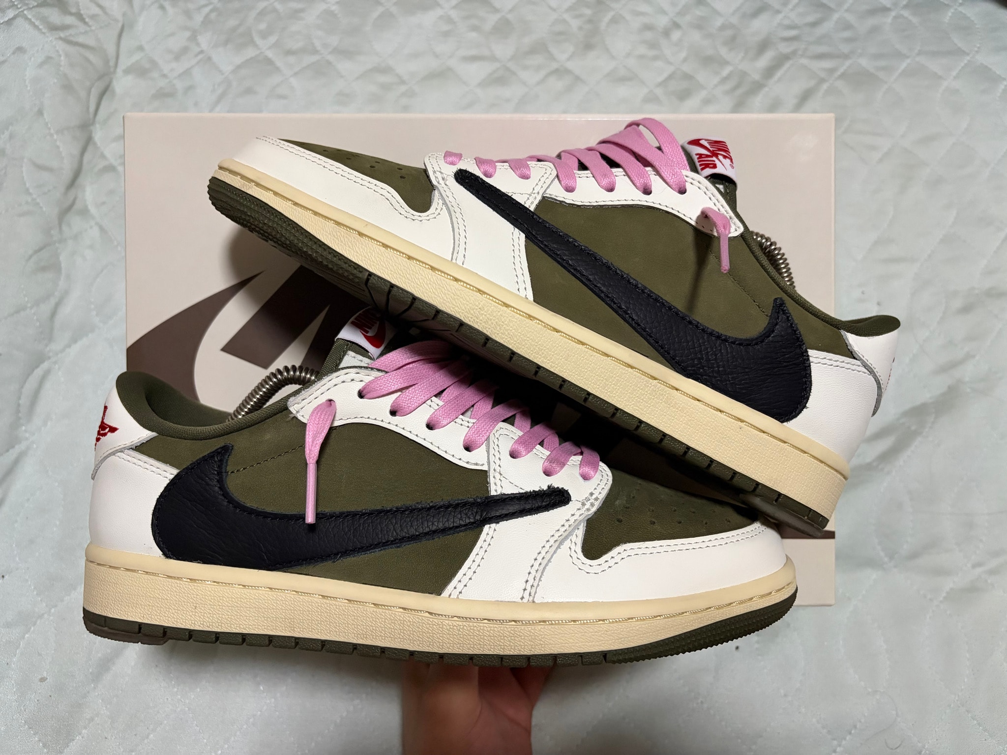 Travis Scott × Nike Air Jordan 1 Low OG SP 