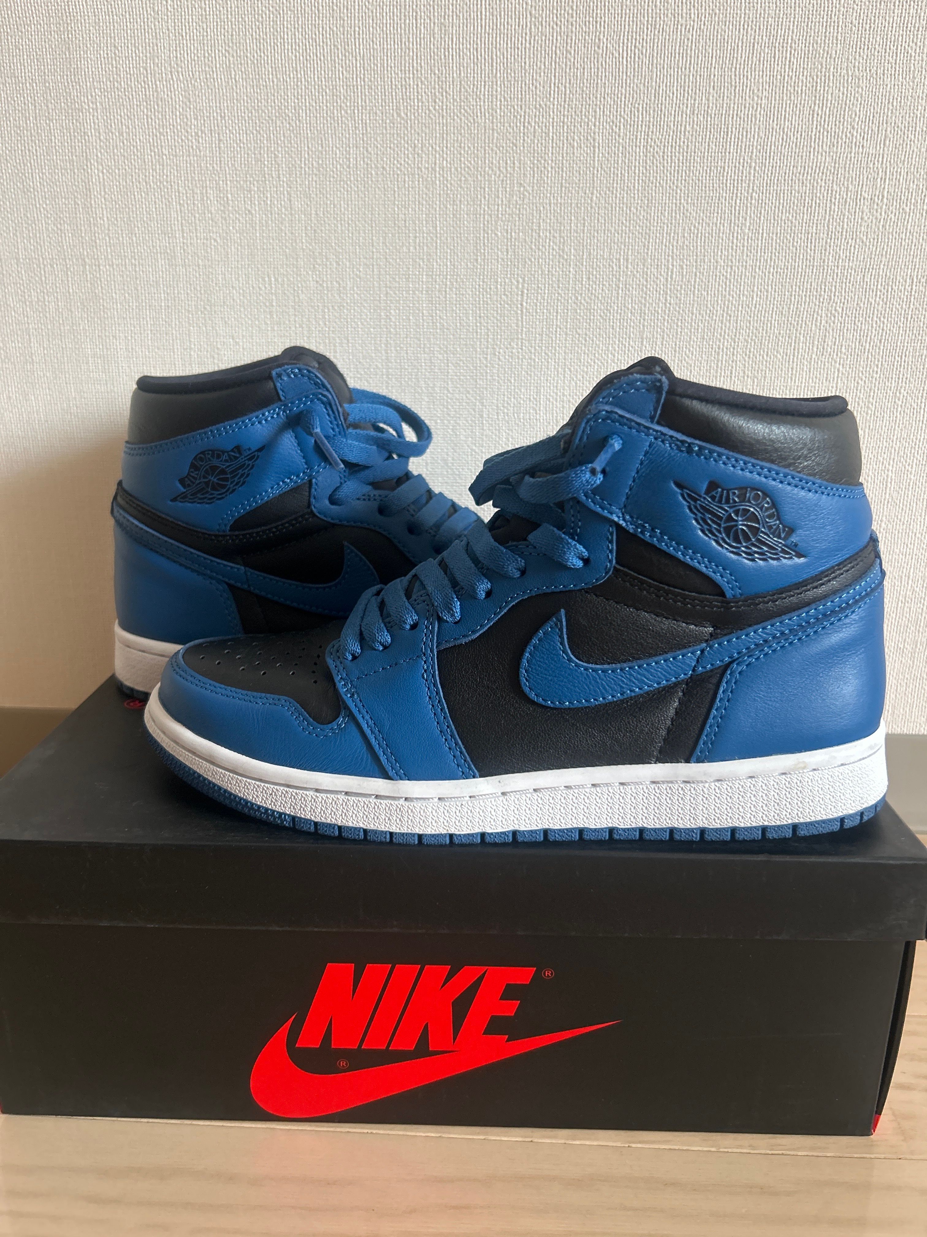 Nike Air Jordan 1 Retro High OG "Dark Marina Blue"