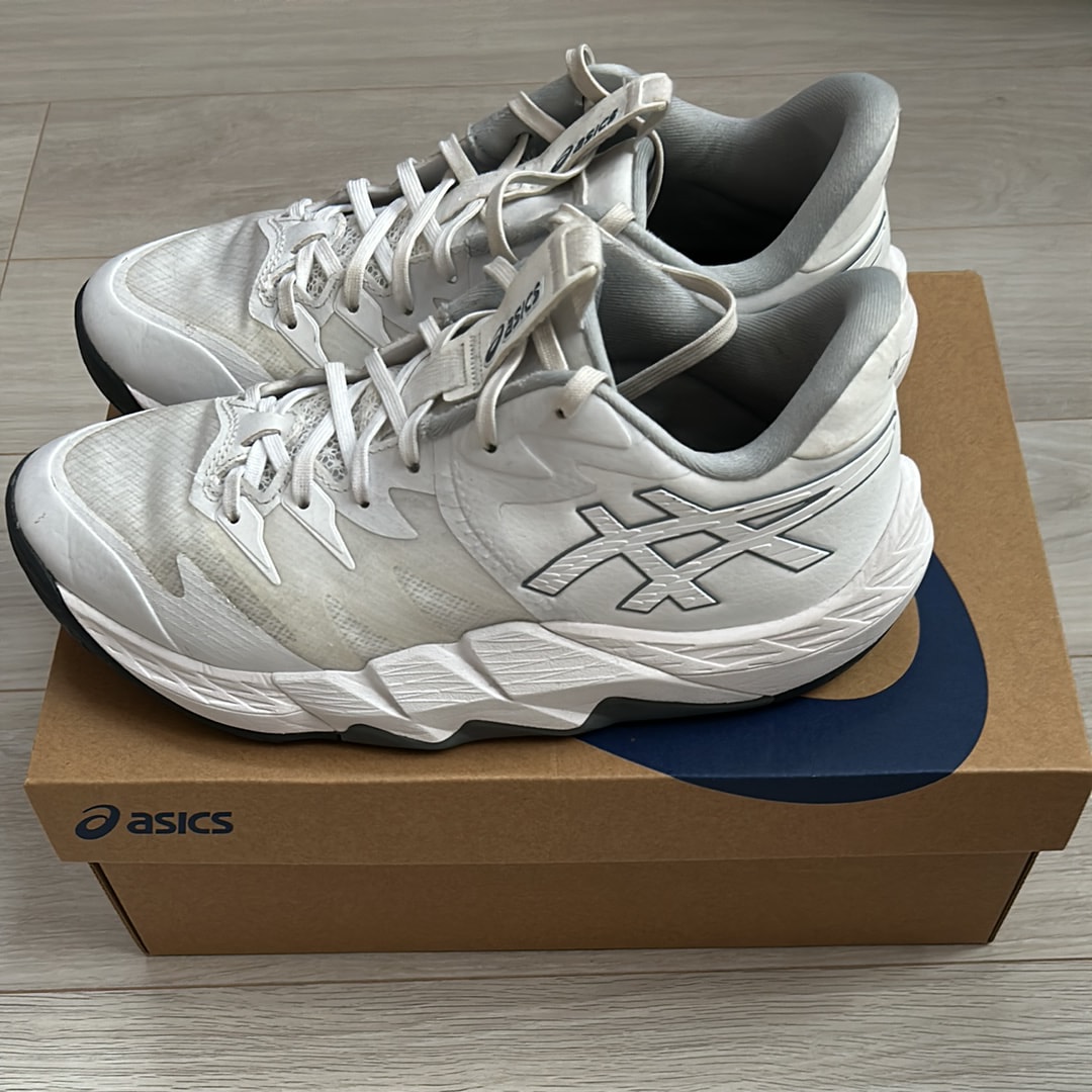 アシックス アンプレアルス ロー 2 "ホワイト/メトロポリス"