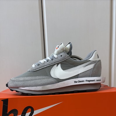 fragment design × sacai × Nike LD Waffle "Light Smoke Grey"