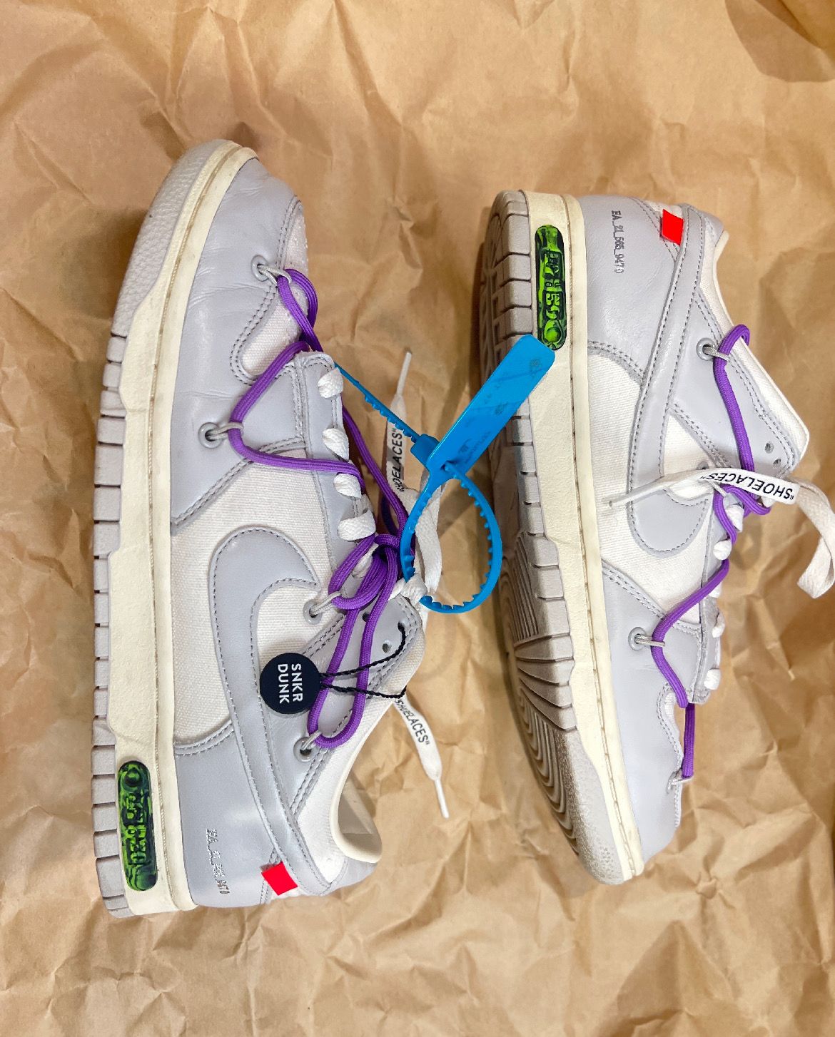 Off-White × Nike Dunk Low "Sail/Neutral Gray"