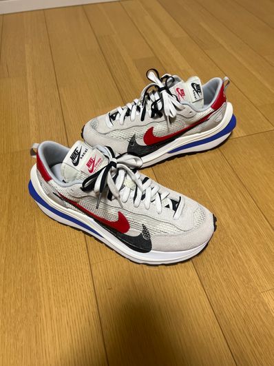 sacai × Nike Vapor Waffle "Royal Fuchsia"