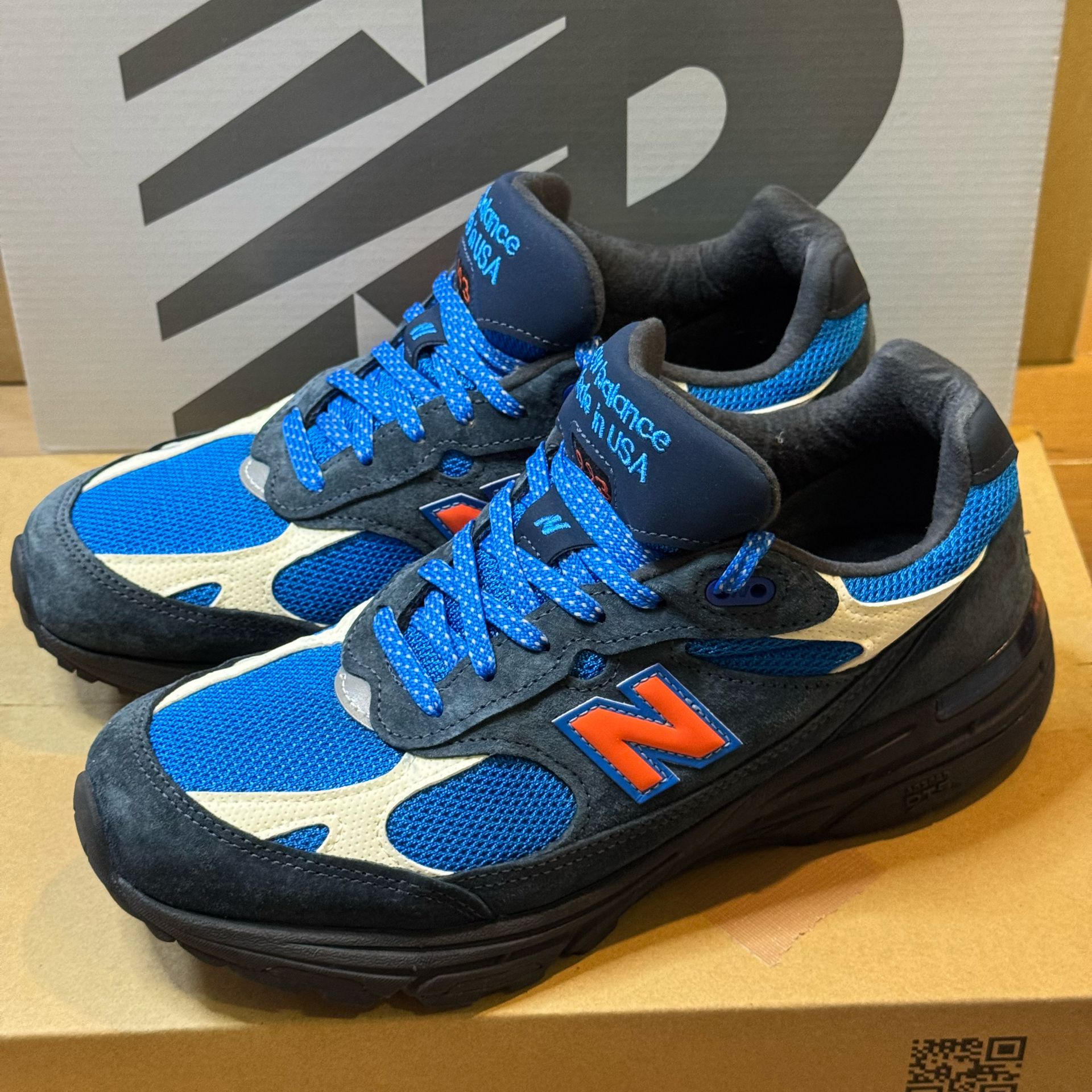 KITH × New Balance 993 Madison Square Garden "Navy/Princess Blue"