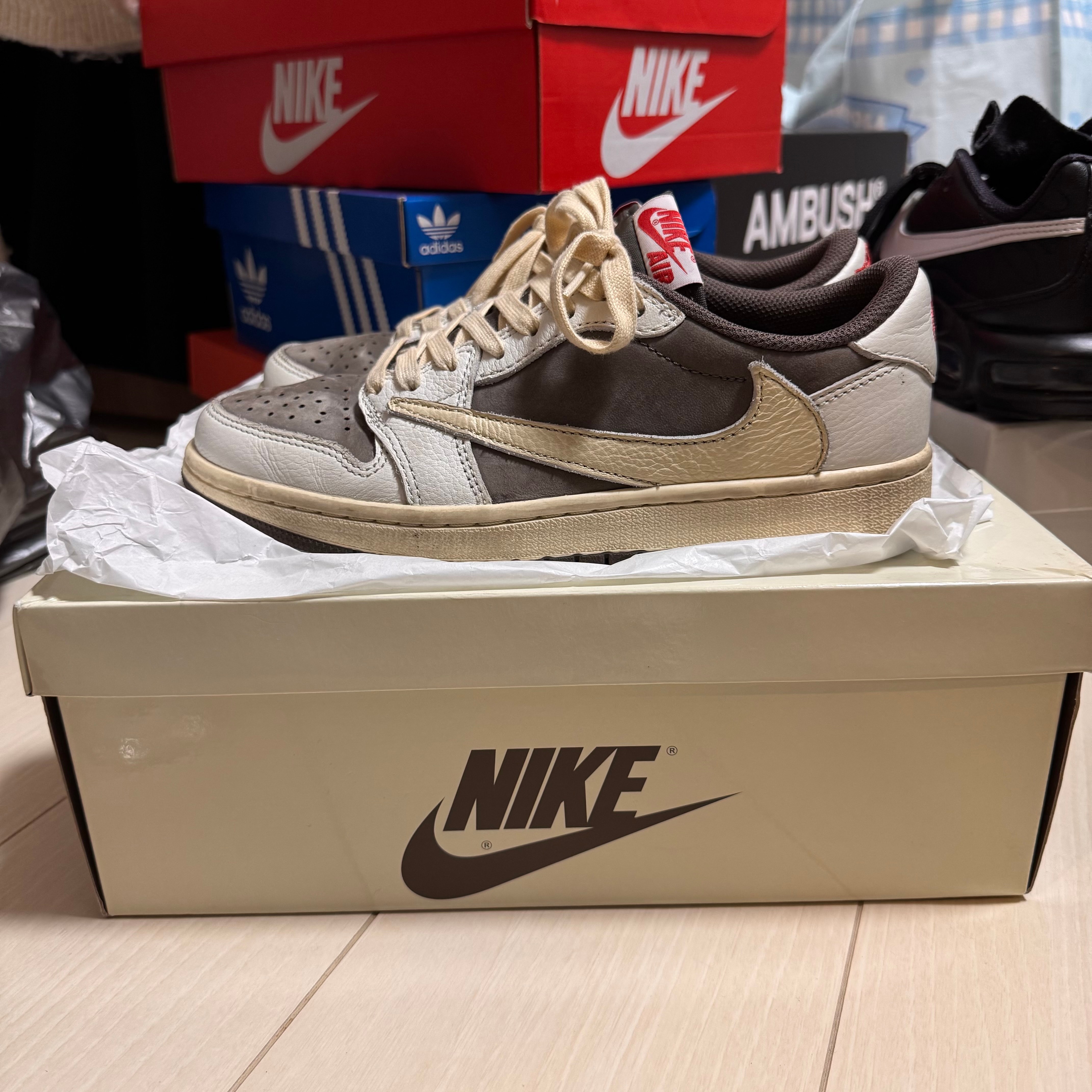 Travis Scott × Nike Air Jordan 1 Low OG SP "Reverse Mocha/Sail and Ridgerock"