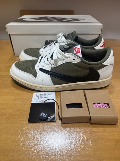 Travis Scott × Nike Air Jordan 1 Low OG SP "Reverse Olive"