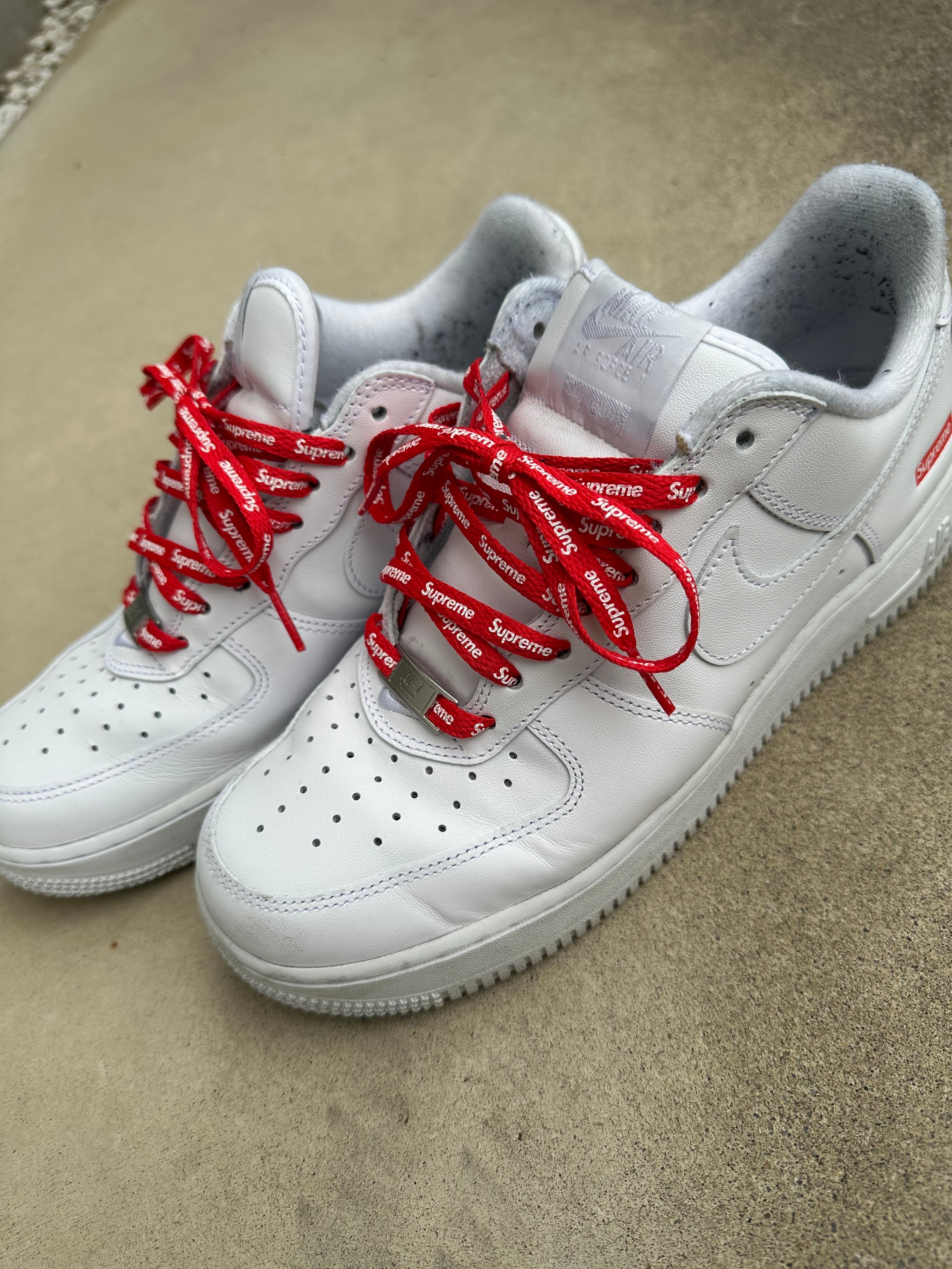 Supreme × Nike Air Force 1 Low "White"