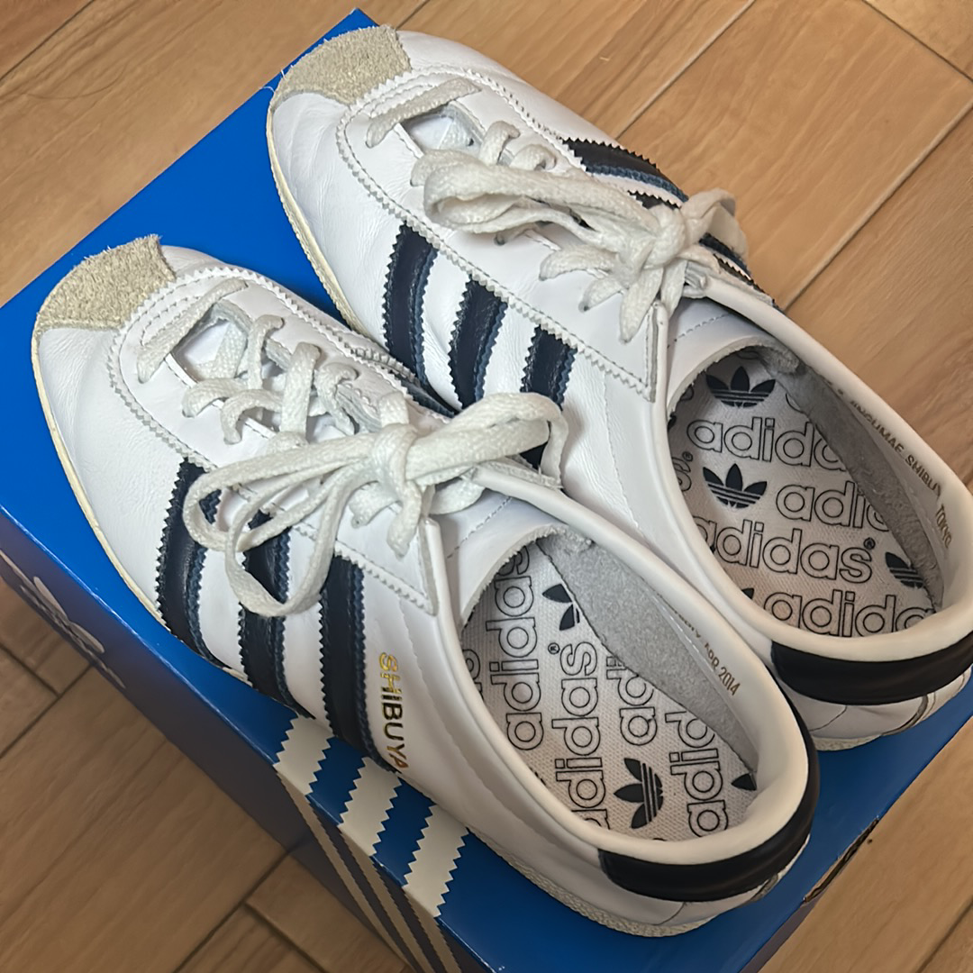 ビリーズ別注 アディダス シブヤ "フットウェアホワイト"