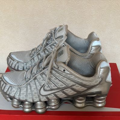 Nike Women's Shox TL "Pure Platinum and Metallic Silver"