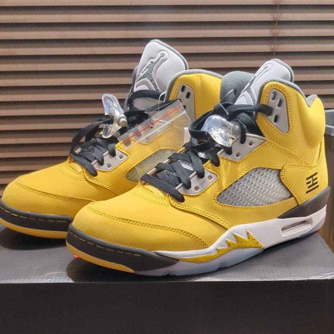 Nike Air Jordan 5 Retro "Tokyo 23" (2025)