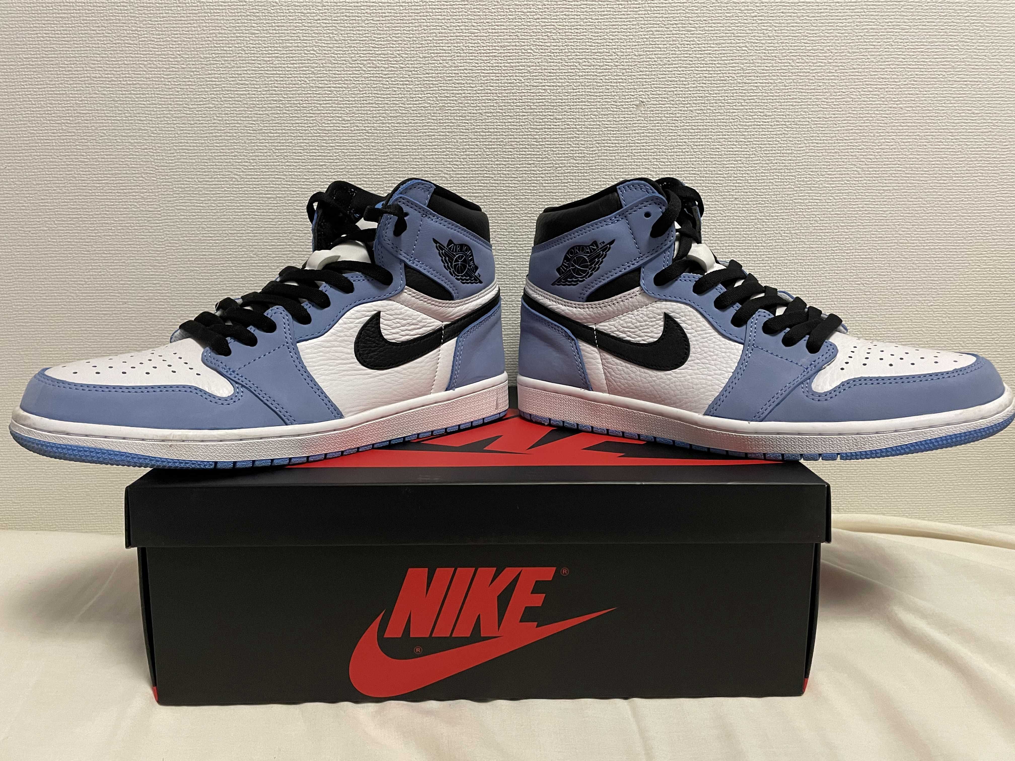 Nike Air Jordan 1 High OG "University Blue"