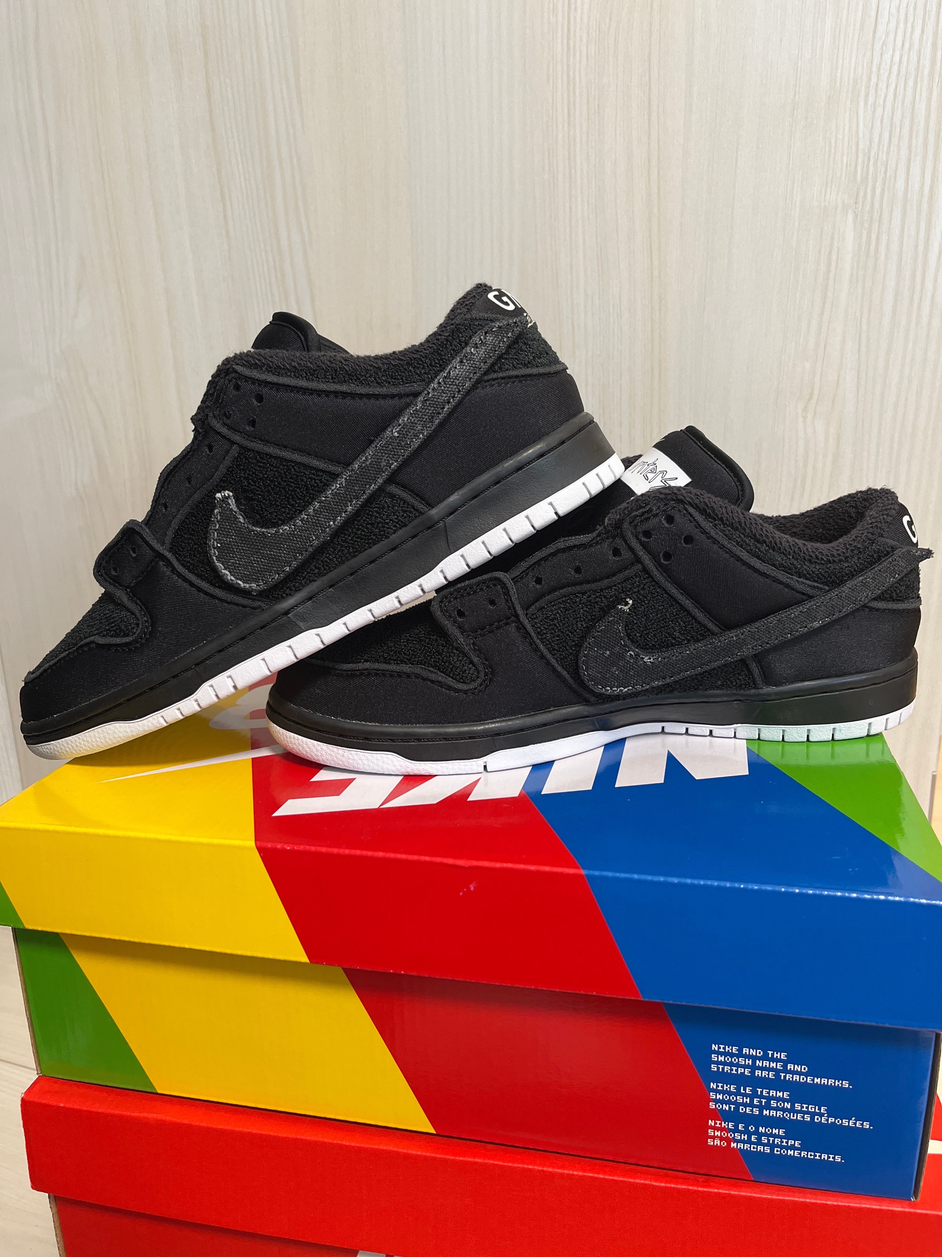 Gnarhunters × Nike SB Dunk Low "Black/White"