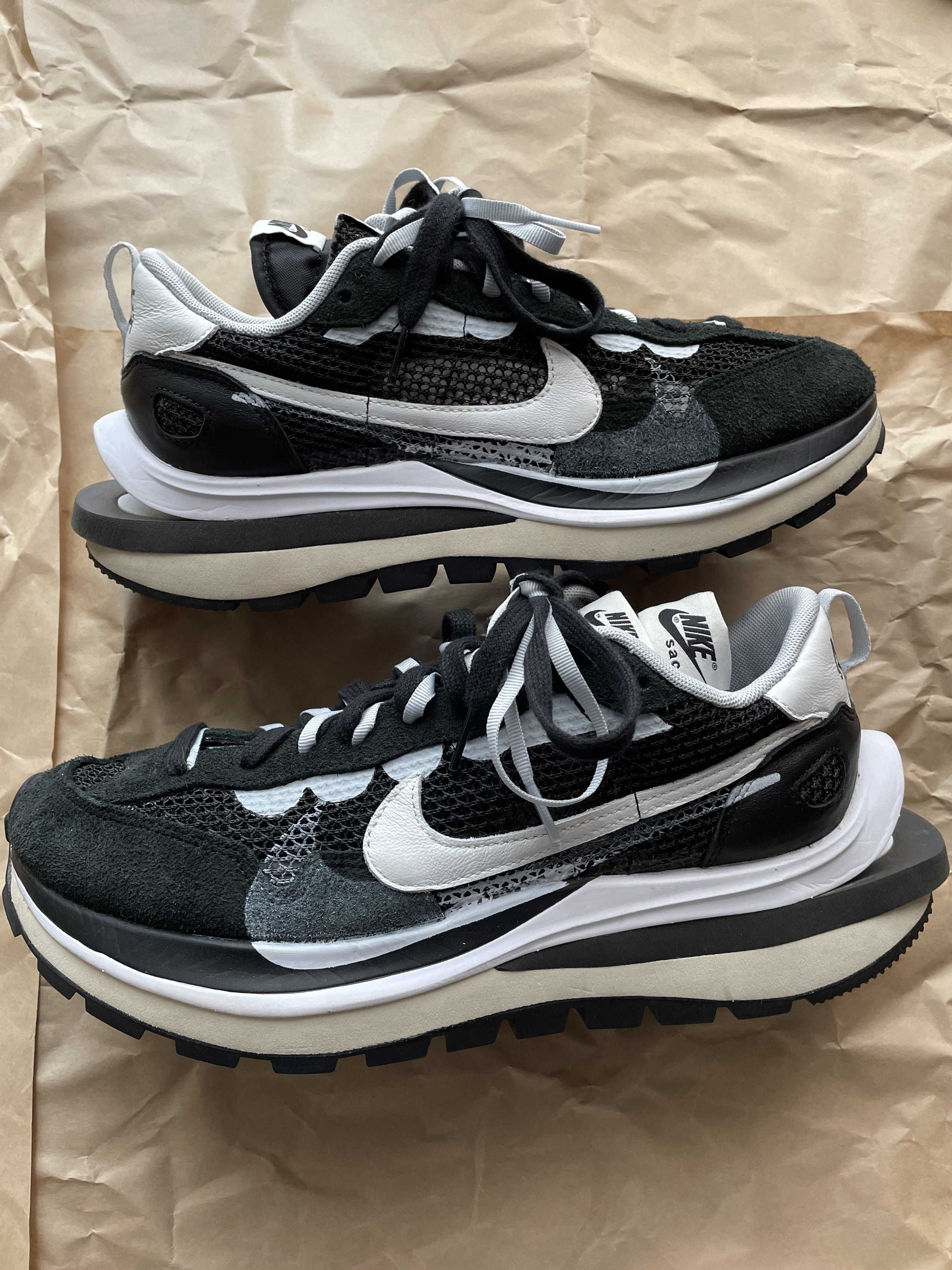 sacai × Nike Vapor Waffle "Black and White"
