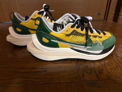 sacai × Nike Vapor Waffle "Tour Yellow/Stadium Green-Sail"