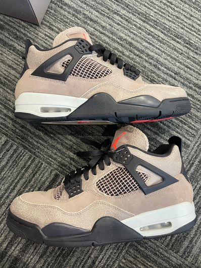 Nike Air Jordan 4 "Taupe Haze"
