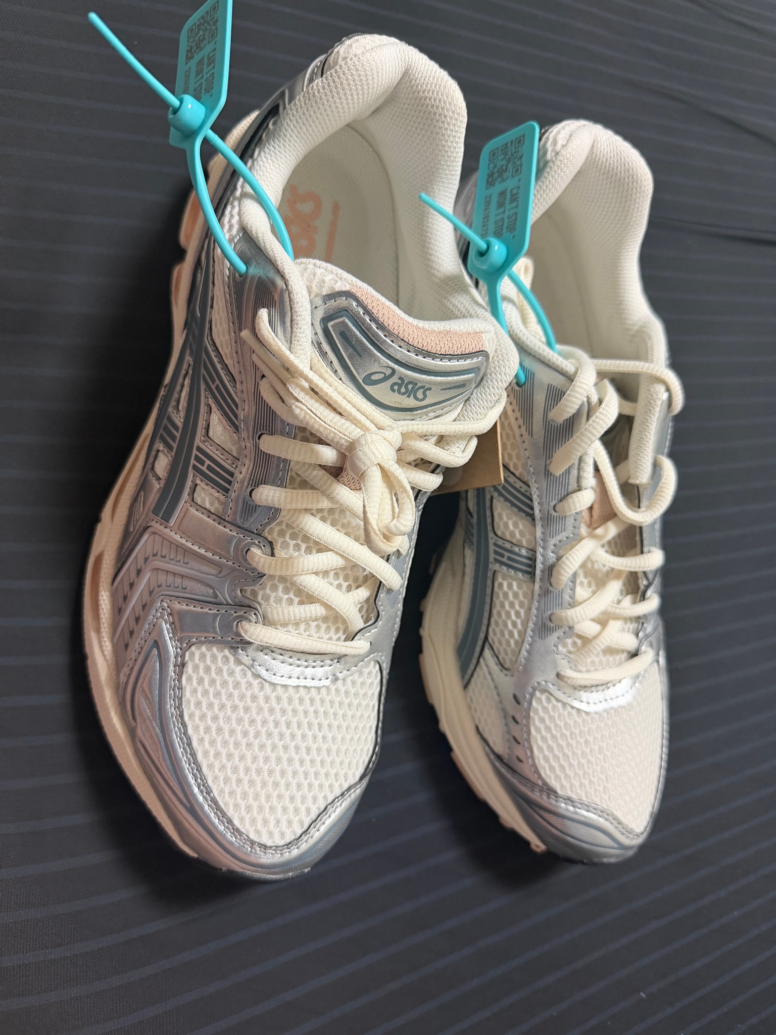Asics GEL-Kayano 14 "Cream/Ironclad"