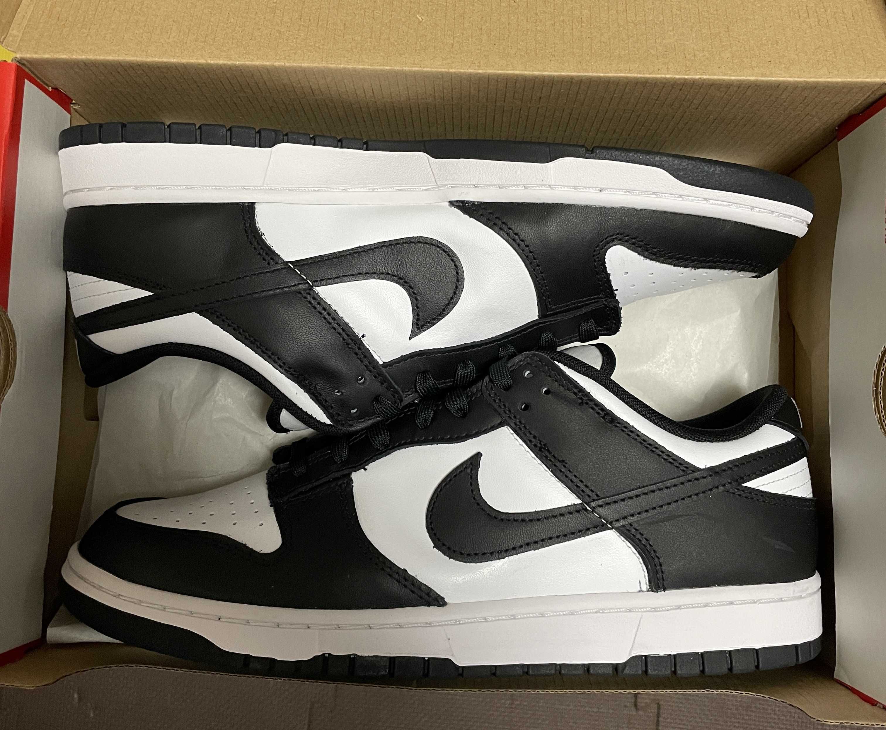 Nike Dunk Low Retro "Panda/White/Black"