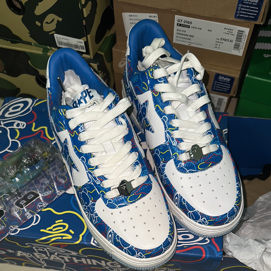 メディコム・トイ × アベイシングエイプ ベアブリック カモ "ブルー"