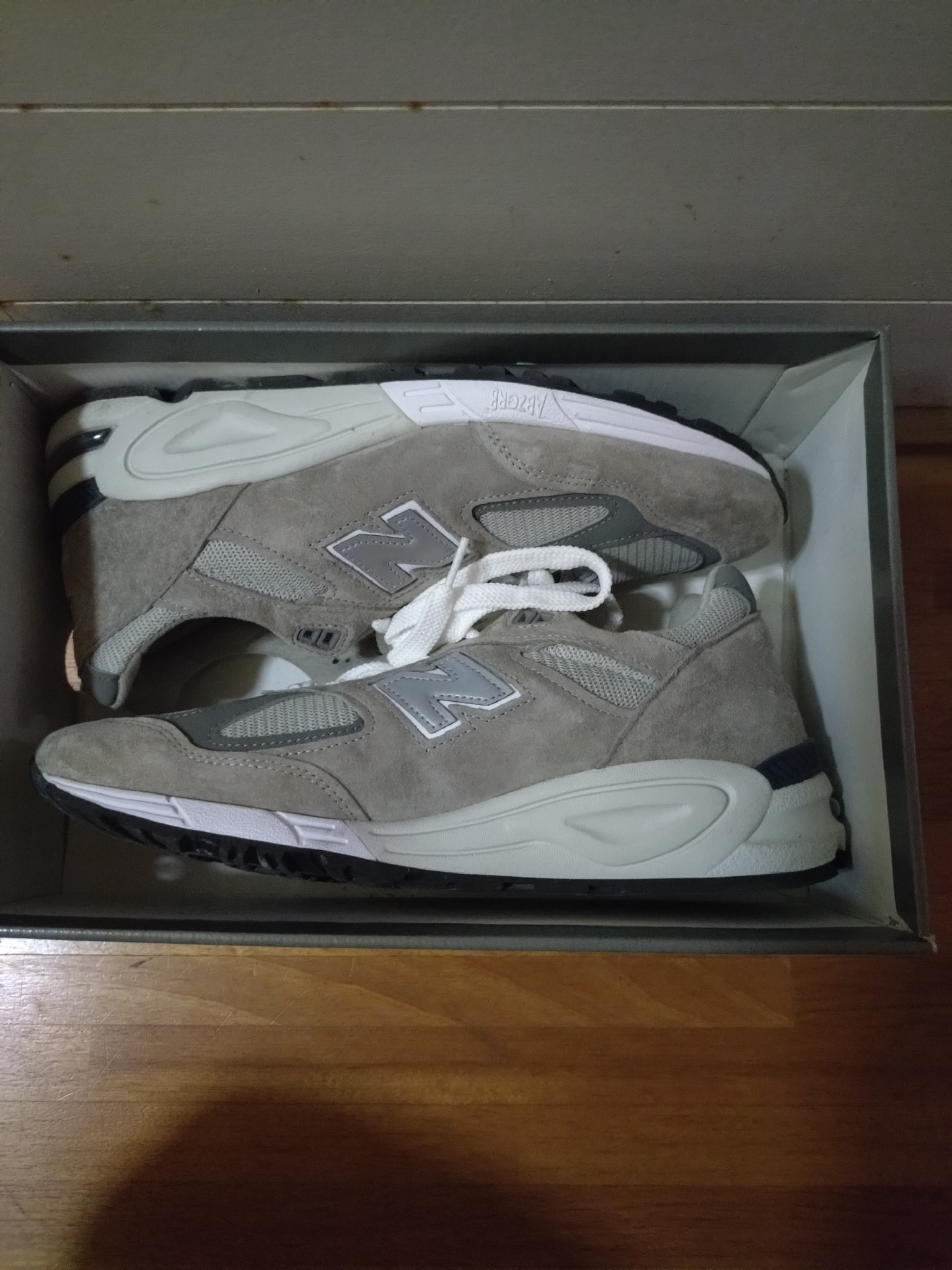 New Balance 990V2 "Gray"