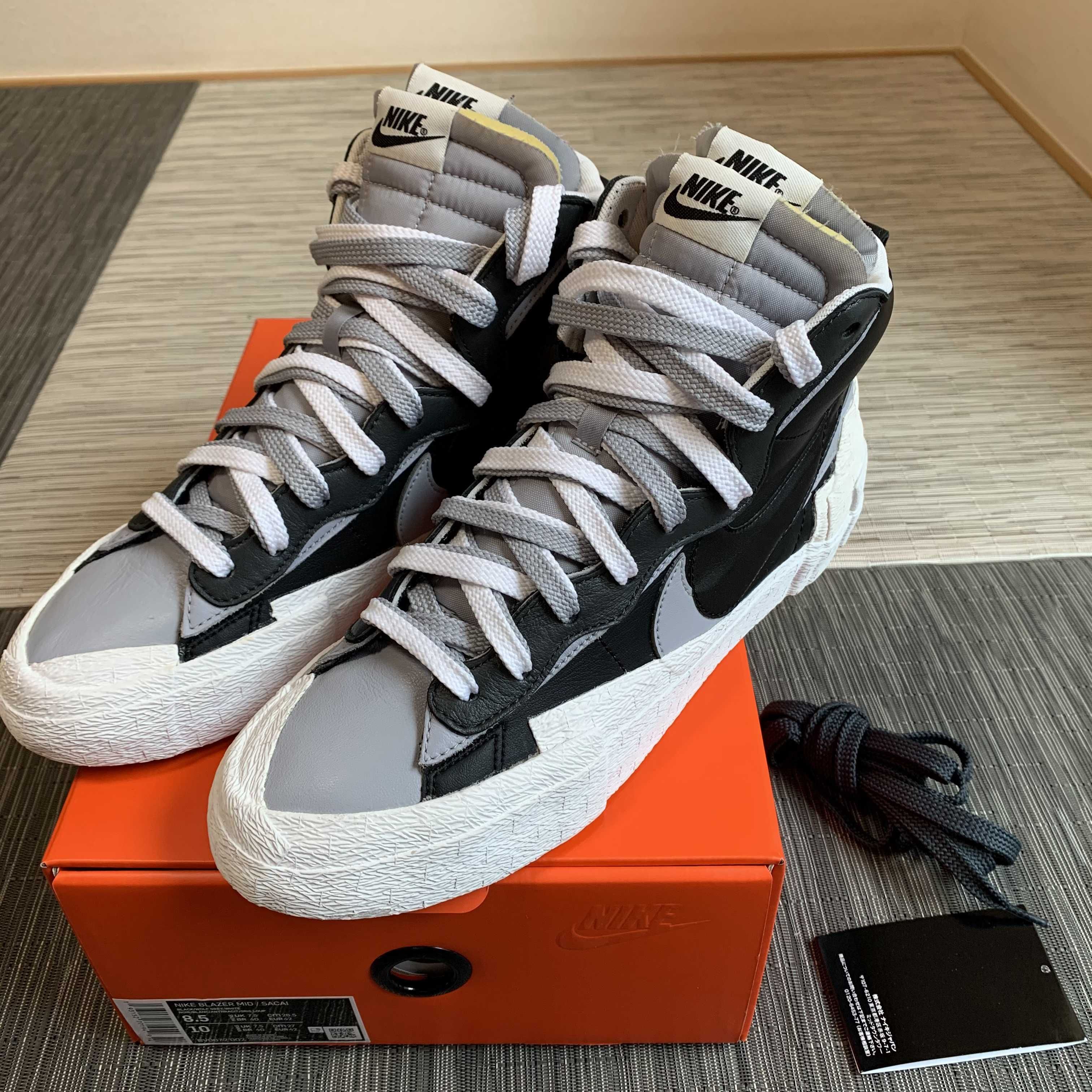 sacai × NIKE BLAZER MID "BLACK/WOLF GREY/WHITE"