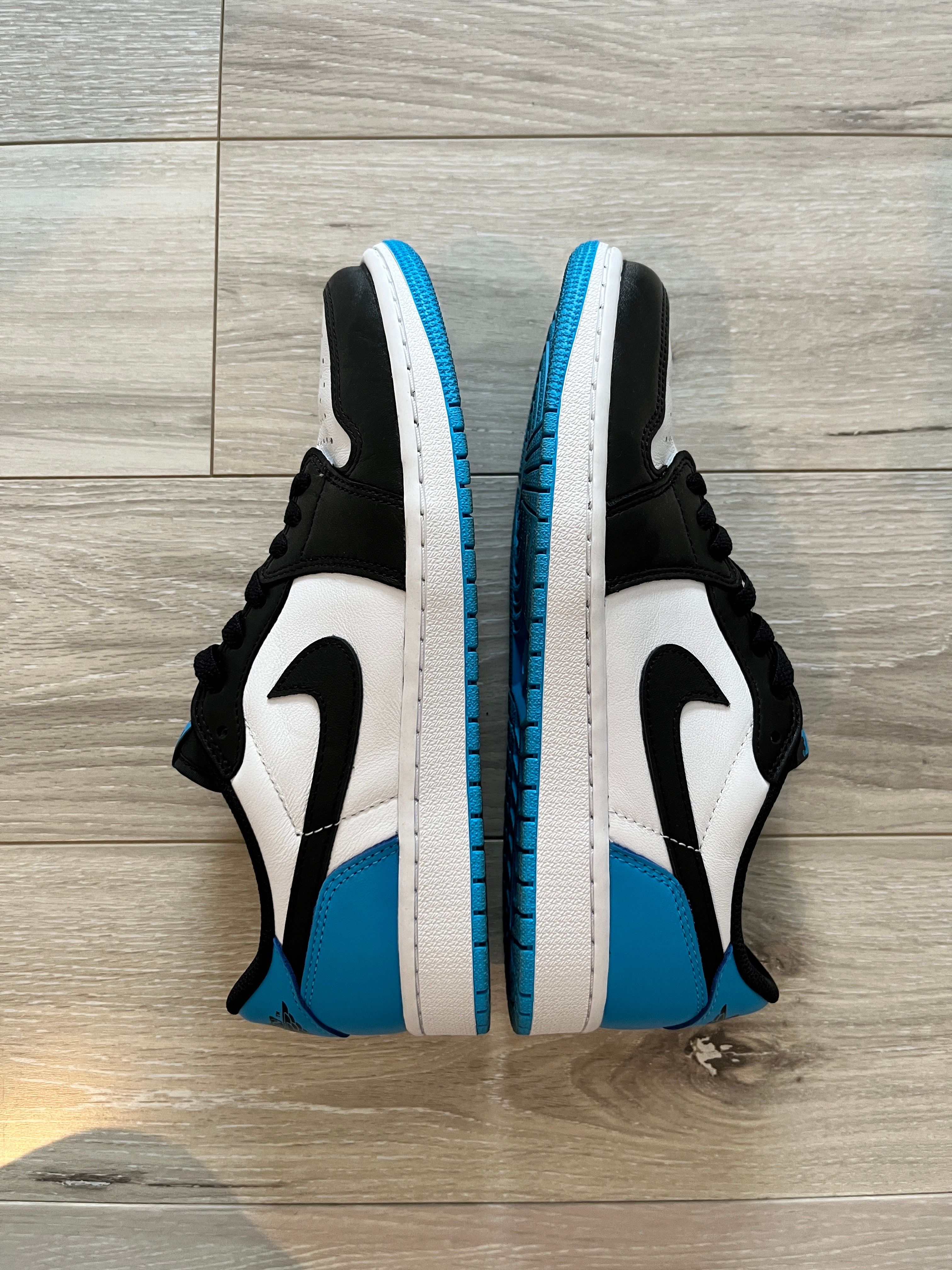 Nike Air Jordan 1 Low OG "Black and Dark Powder Blue/UNC"