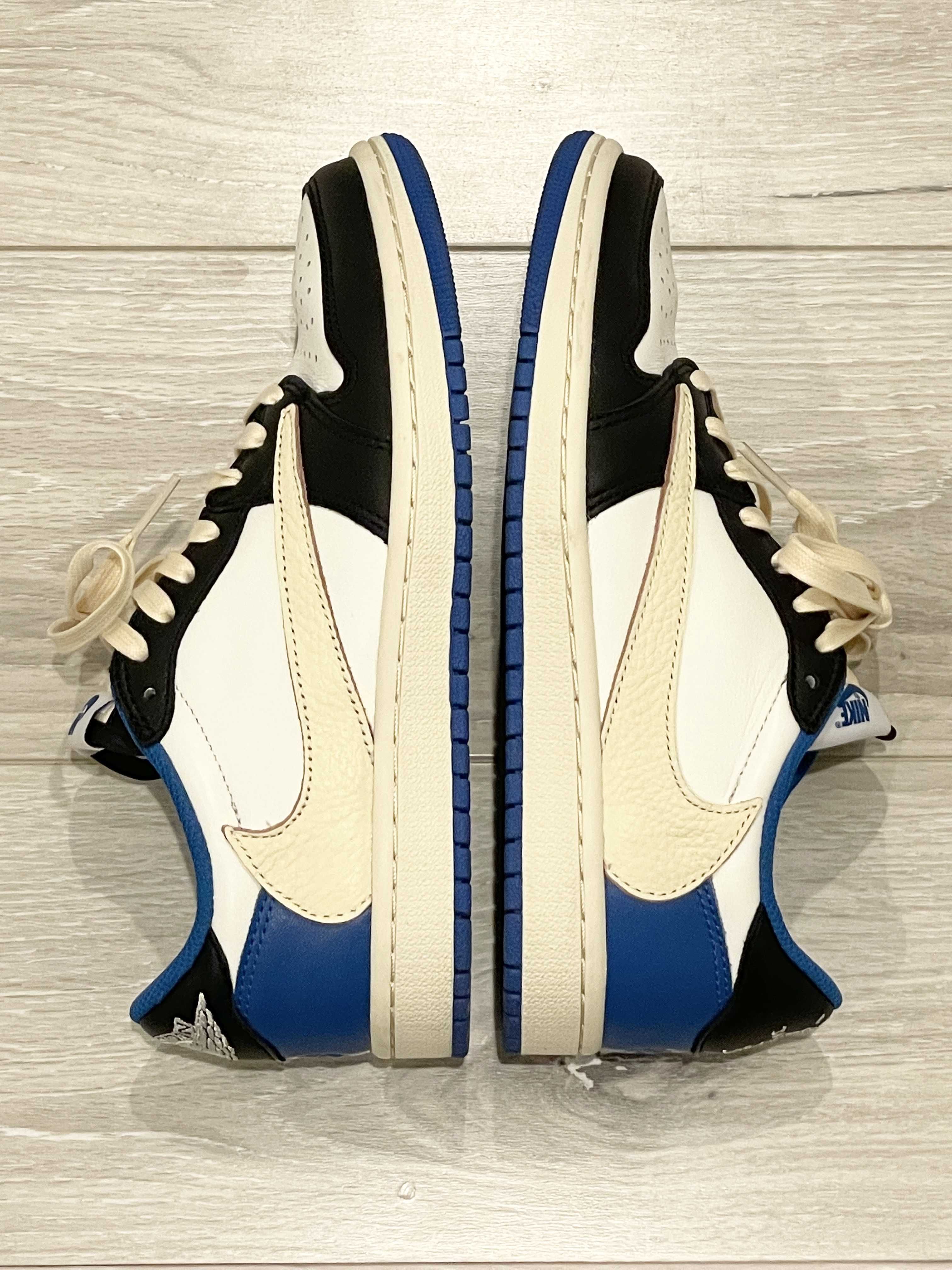 Travis Scott × fragment design × Nike Air Jordan 1 Low OG SP "Military Blue"