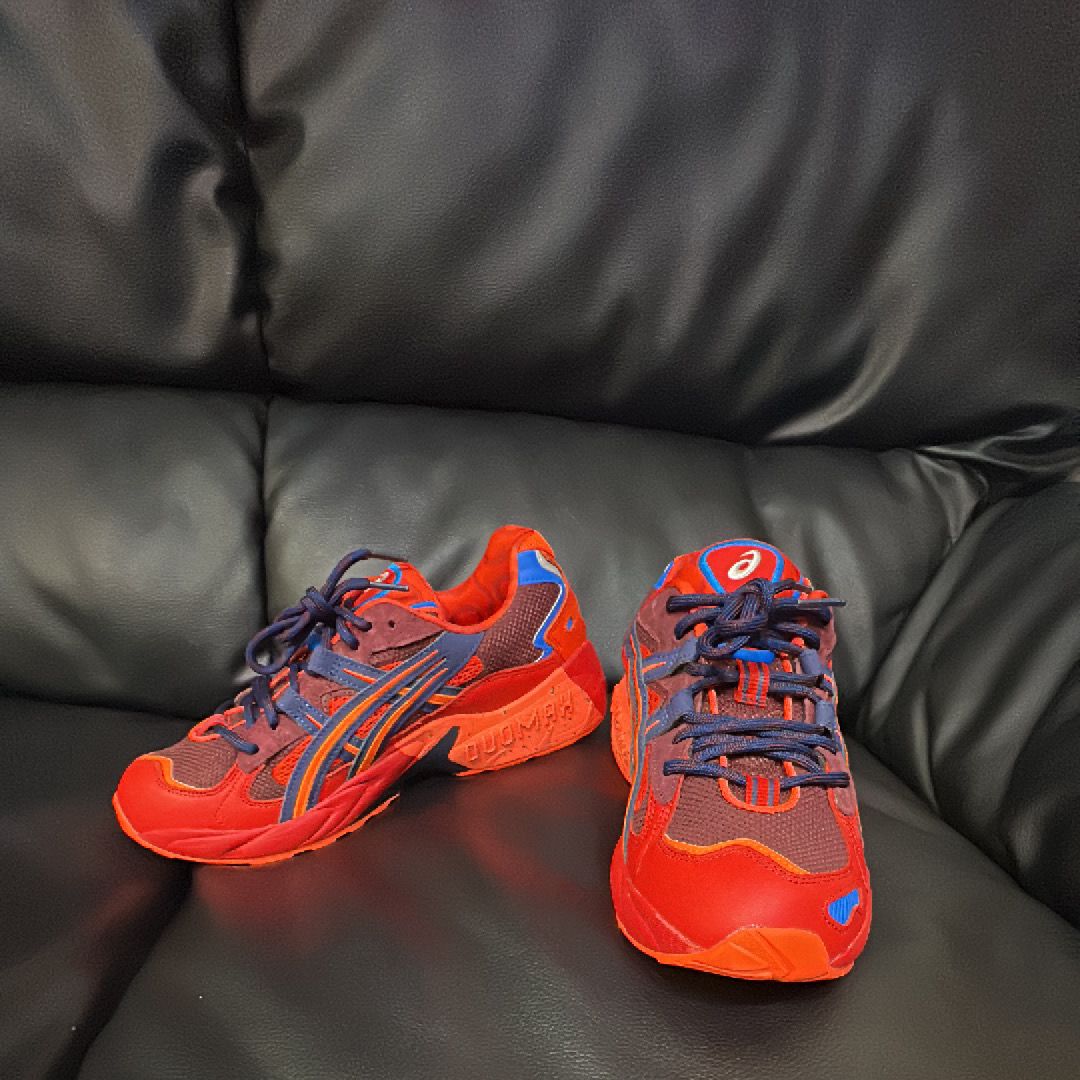 Vivienne Westwood × Asics Tiger Gel-Kayano 5 "Classic Red/Electric Blue"