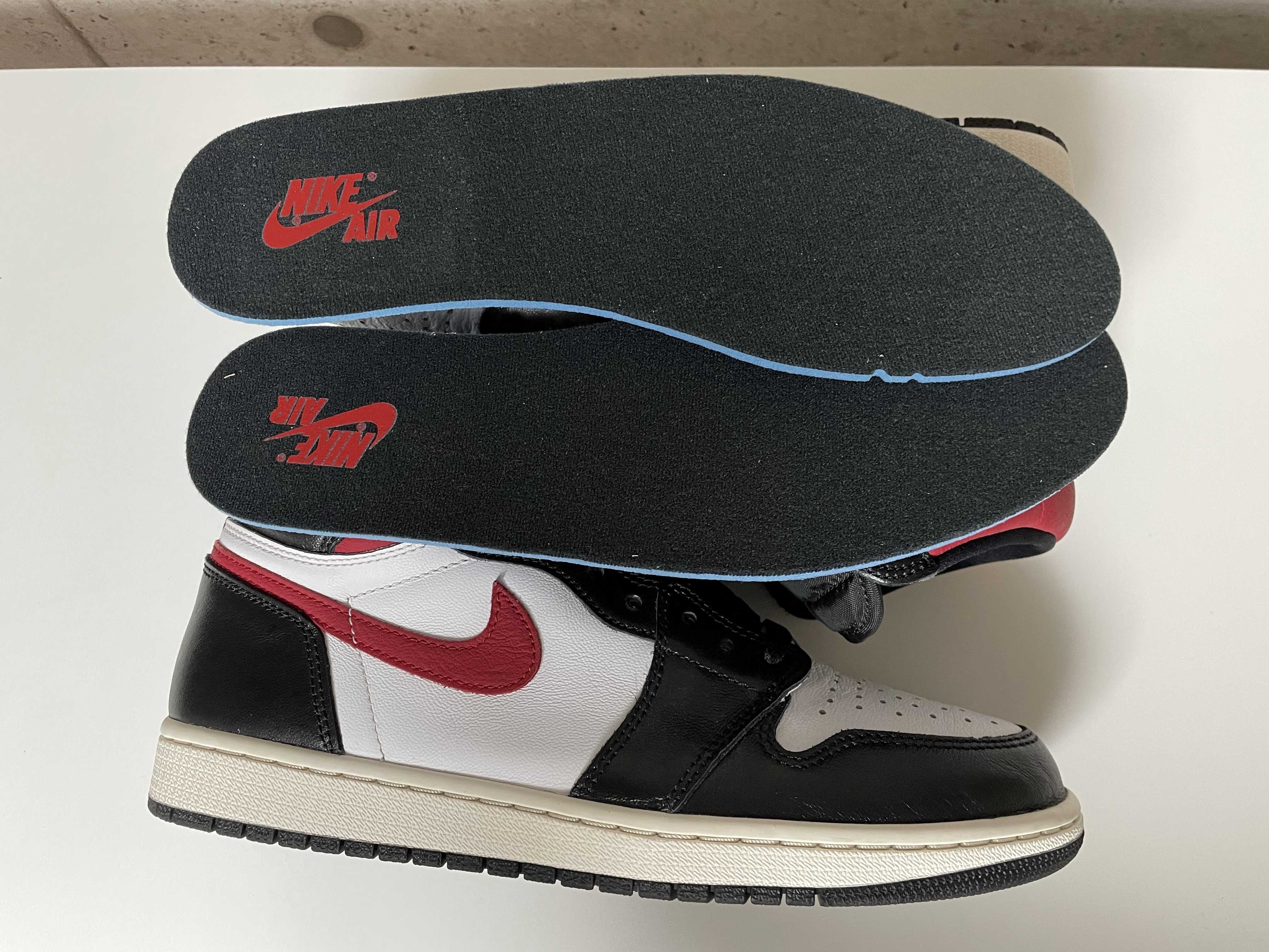 Nike Air Jordan 1 Retro High "Black/White/Sail/Gym Red"