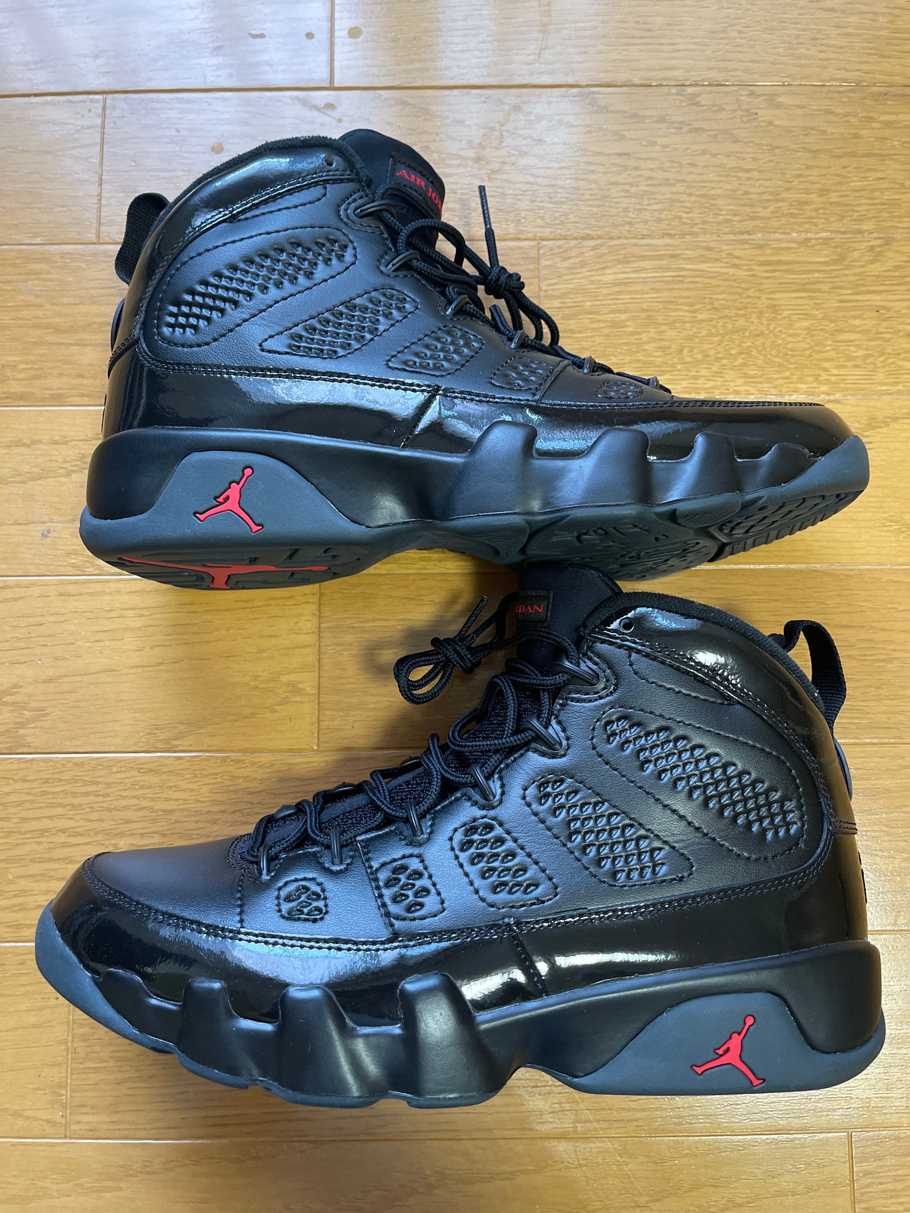 NIKE AIR JORDAN 9 RETRO "BRED"