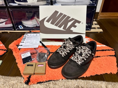 Travis Scott × Nike Air Jordan 1 Low OG SP "Velvet Brown and Dark Mocha"