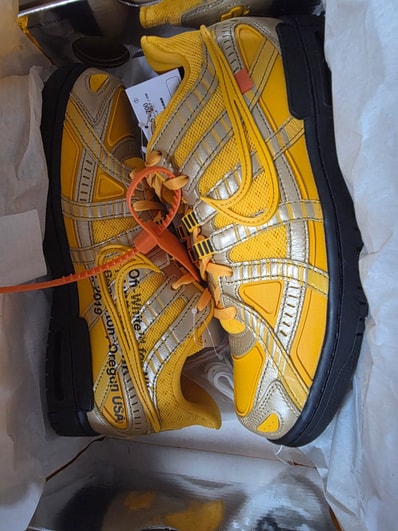 Off-White × Nike Air Rubber Dunk "University Gold"