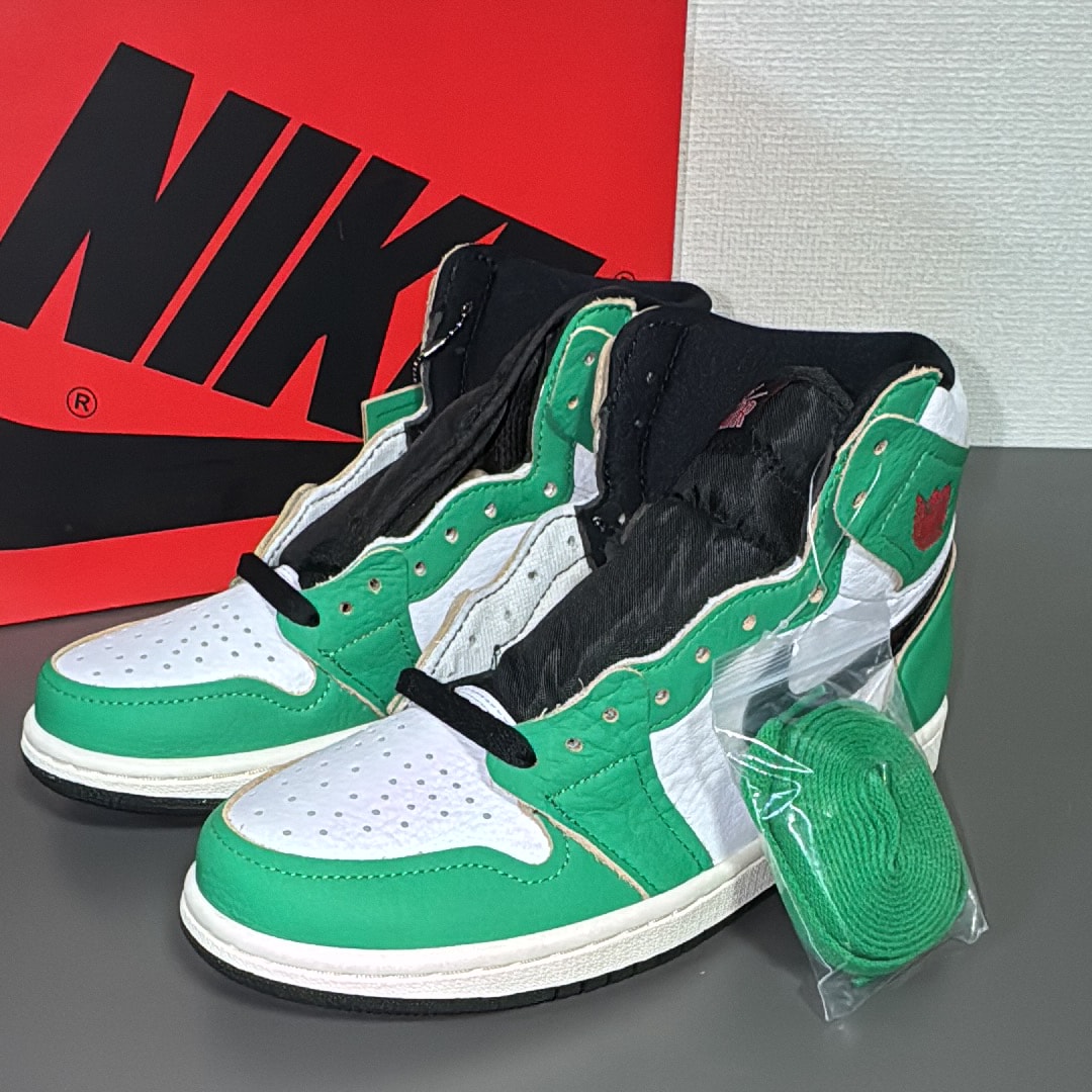 ナイキ ウィメンズ エアジョーダン1 ハイ OG 