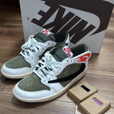 Travis Scott × Nike Air Jordan 1 Low OG SP "Reverse Olive"