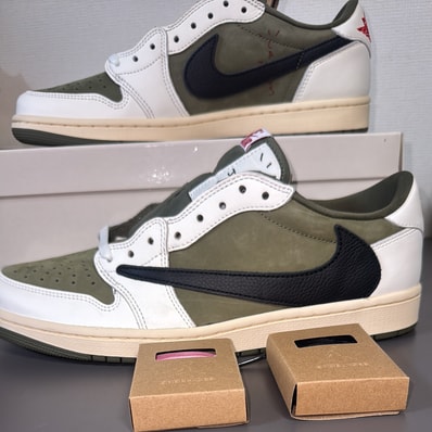 Travis Scott × Nike Air Jordan 1 Low OG SP "Reverse Olive"