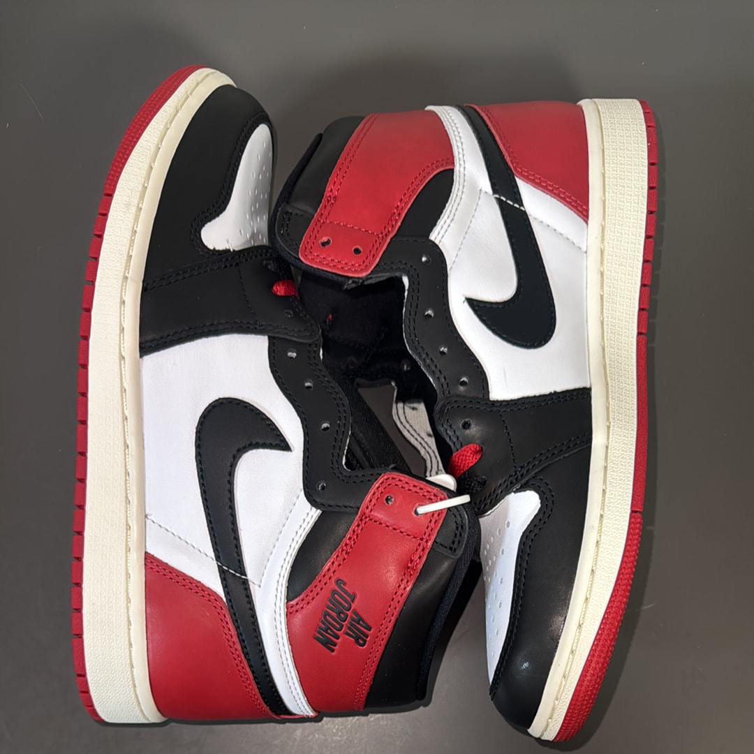 Nike Air Jordan 1 Retro High OG "Black Toe Reimagined"