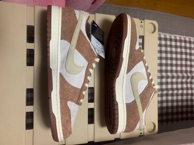 Nike Dunk Low PRM "Medium Curry"