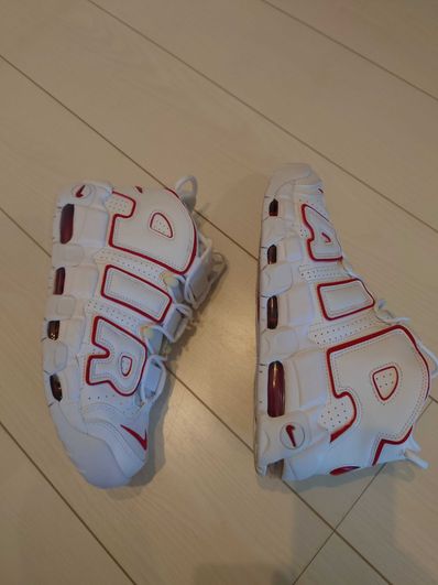 NIKE AIR MORE UPTEMPO "WHITE/VARSITY RED" (2021)