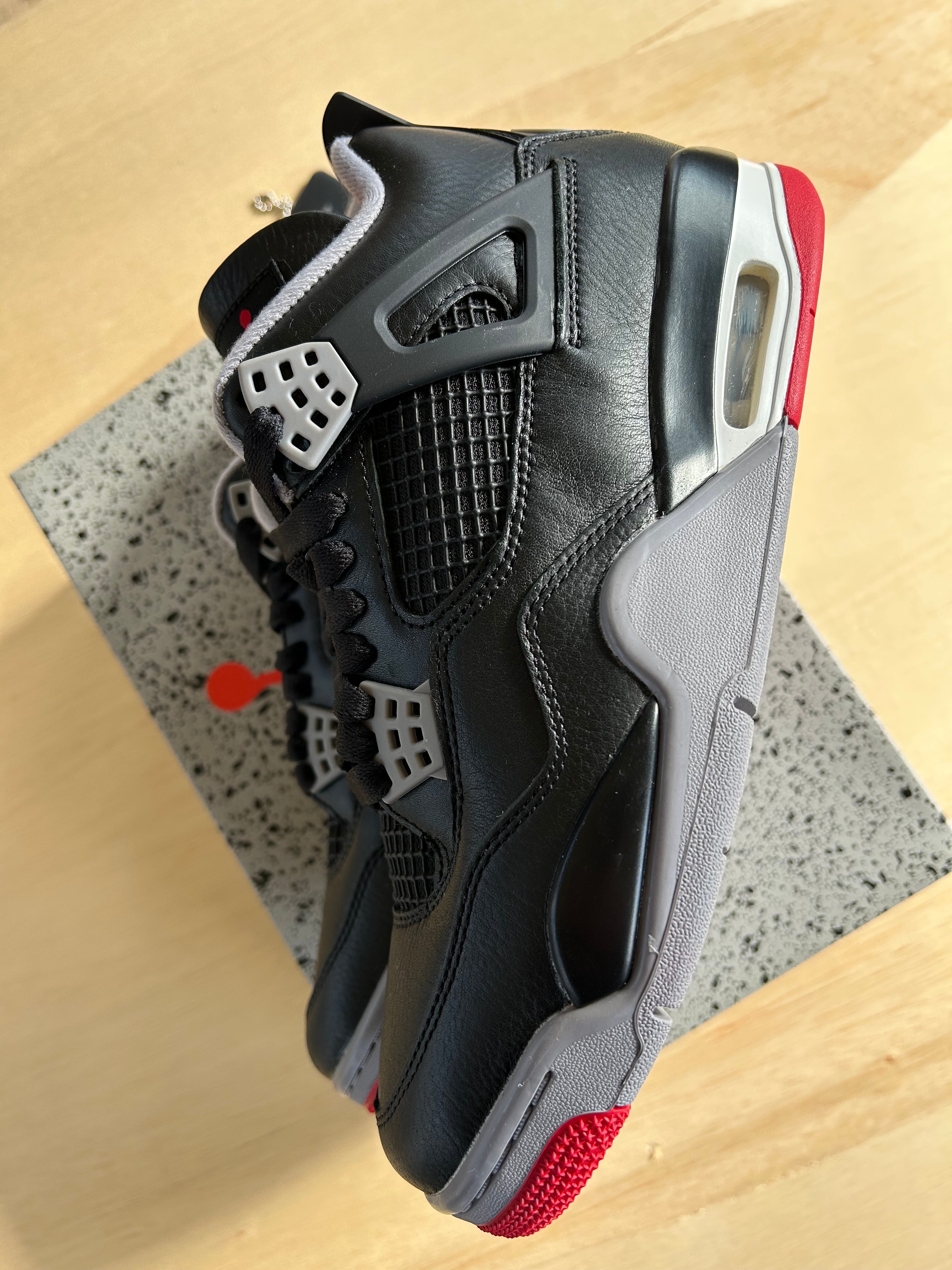 Nike Air Jordan 4 Retro "Bred Reimagined"