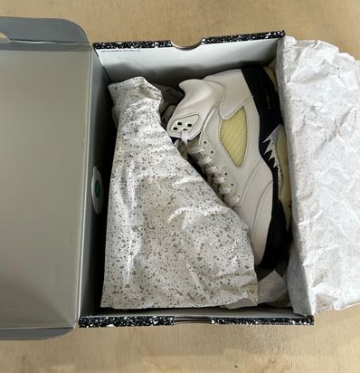 Nike Air Jordan 5 Retro "White and Black"