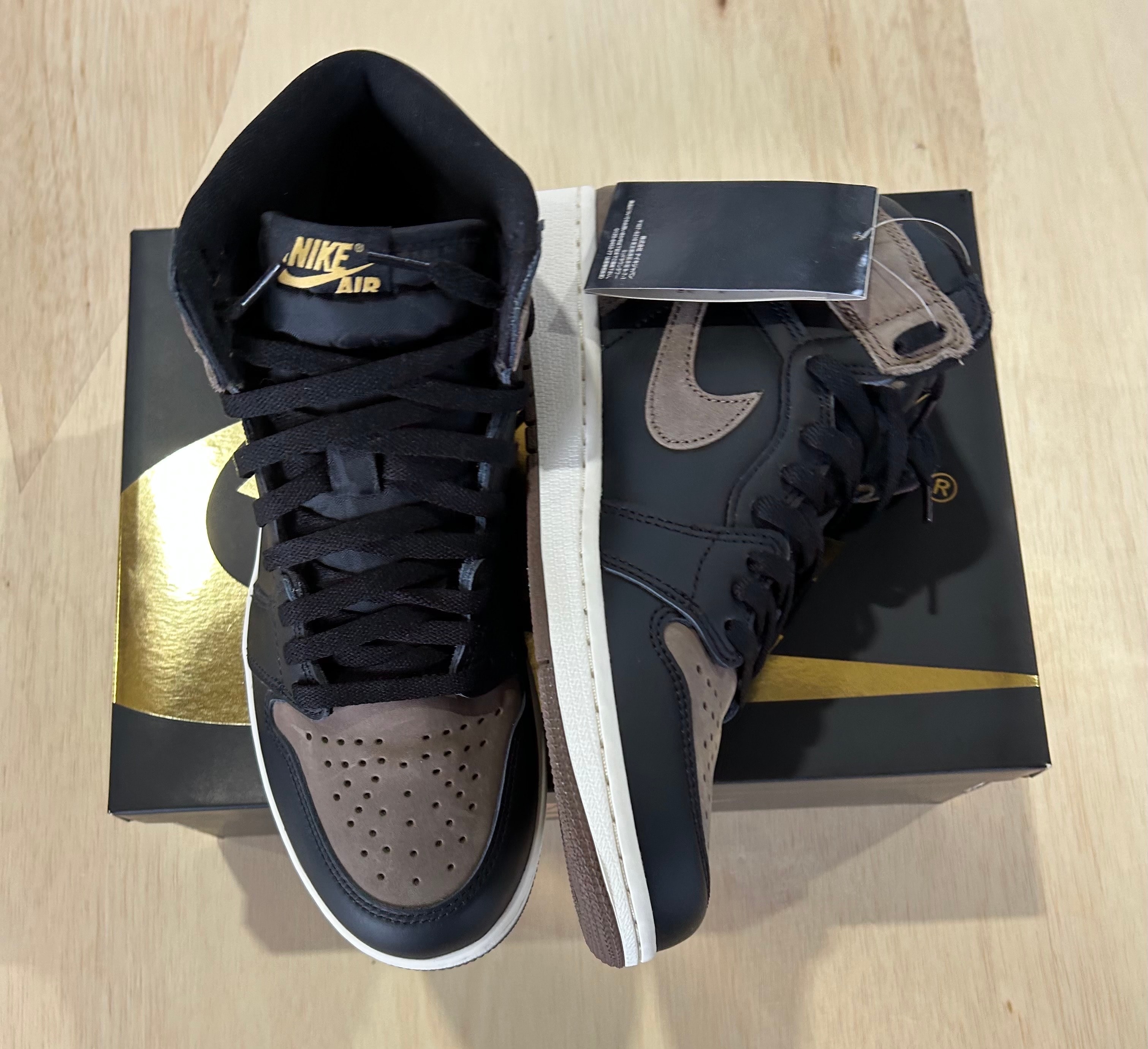 Nike Air Jordan 1 Retro High OG "Palomino"