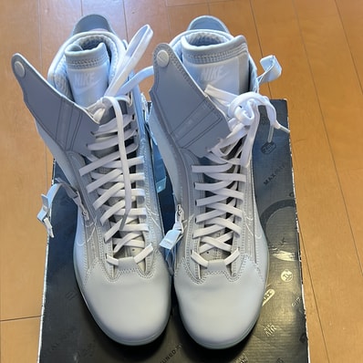 Nike Air Max 720 Saturn "Pure Platinum"