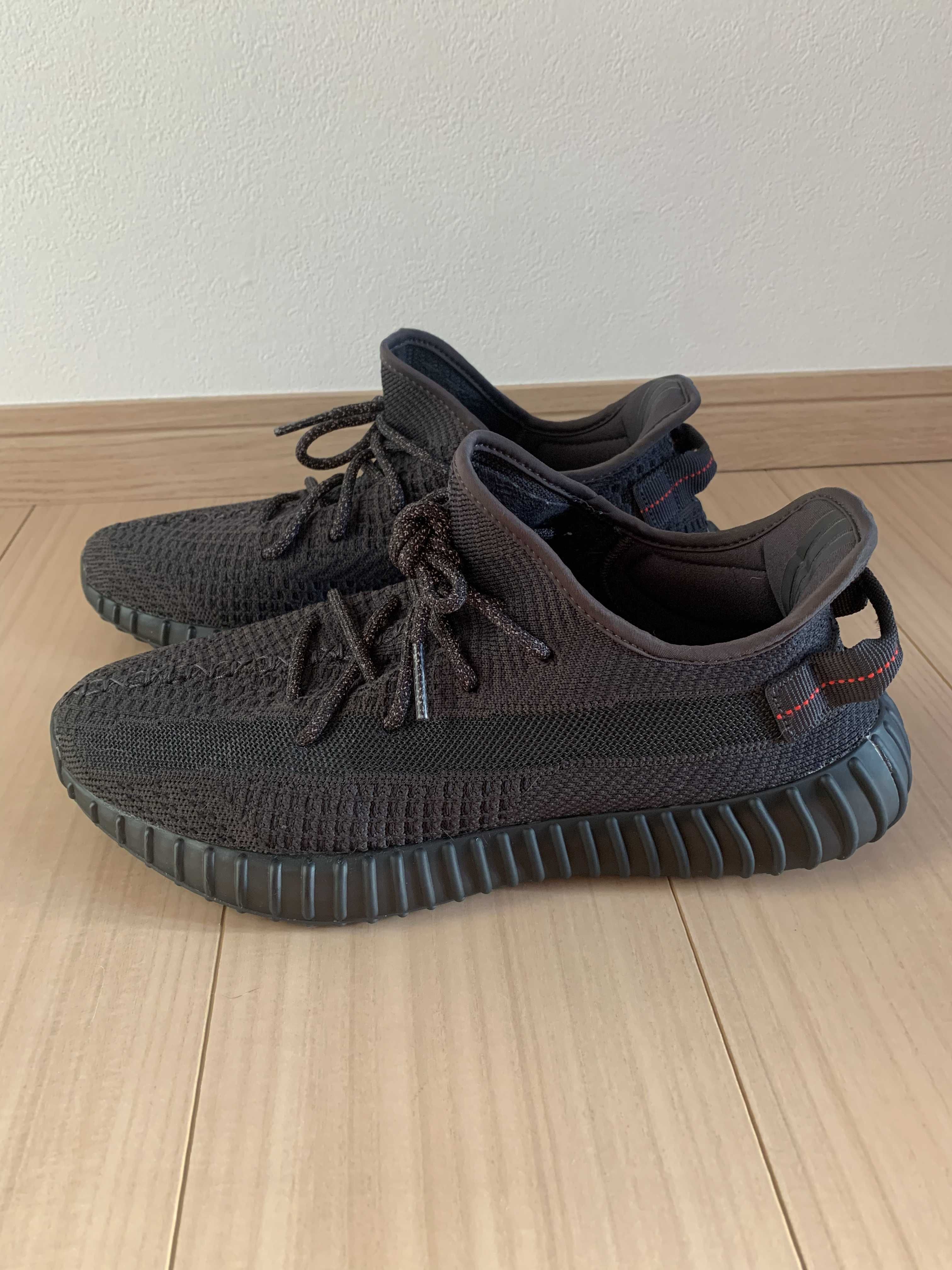 adidas YEEZY Boost 350 V2 "Black"