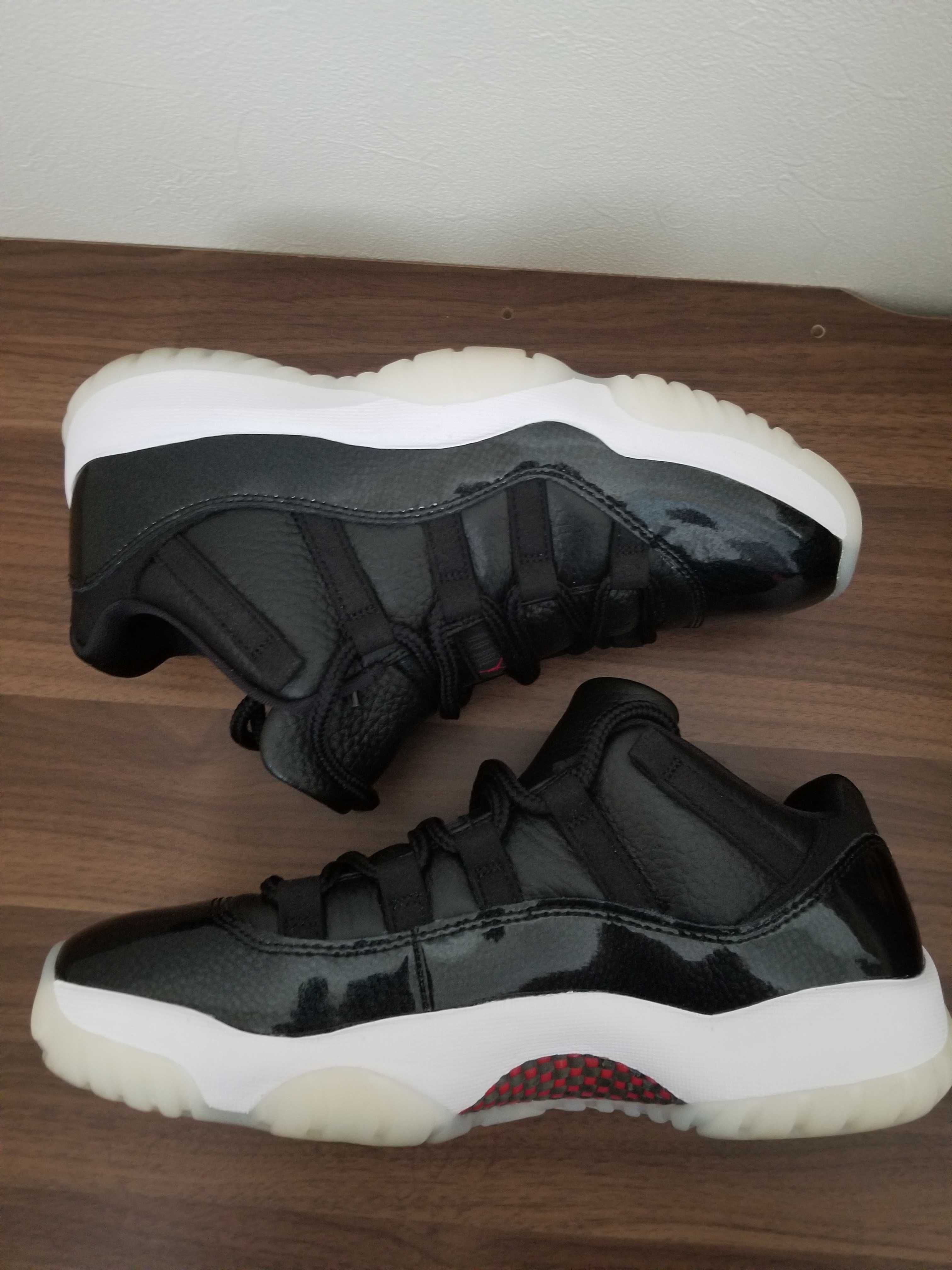 Nike Air Jordan 11 Low "72-10" 