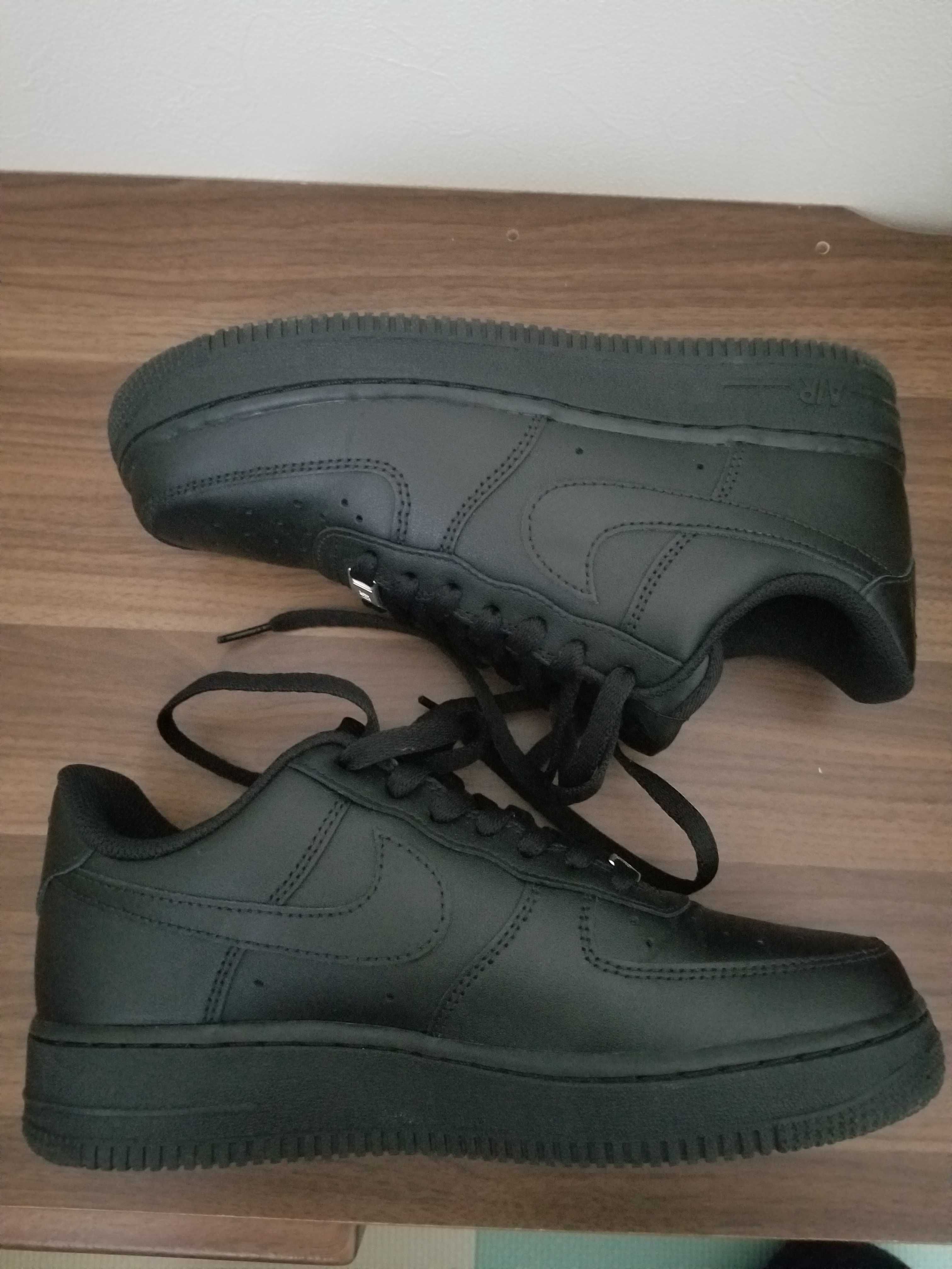 Nike Air Force 1 Low '07 "Black/Black"