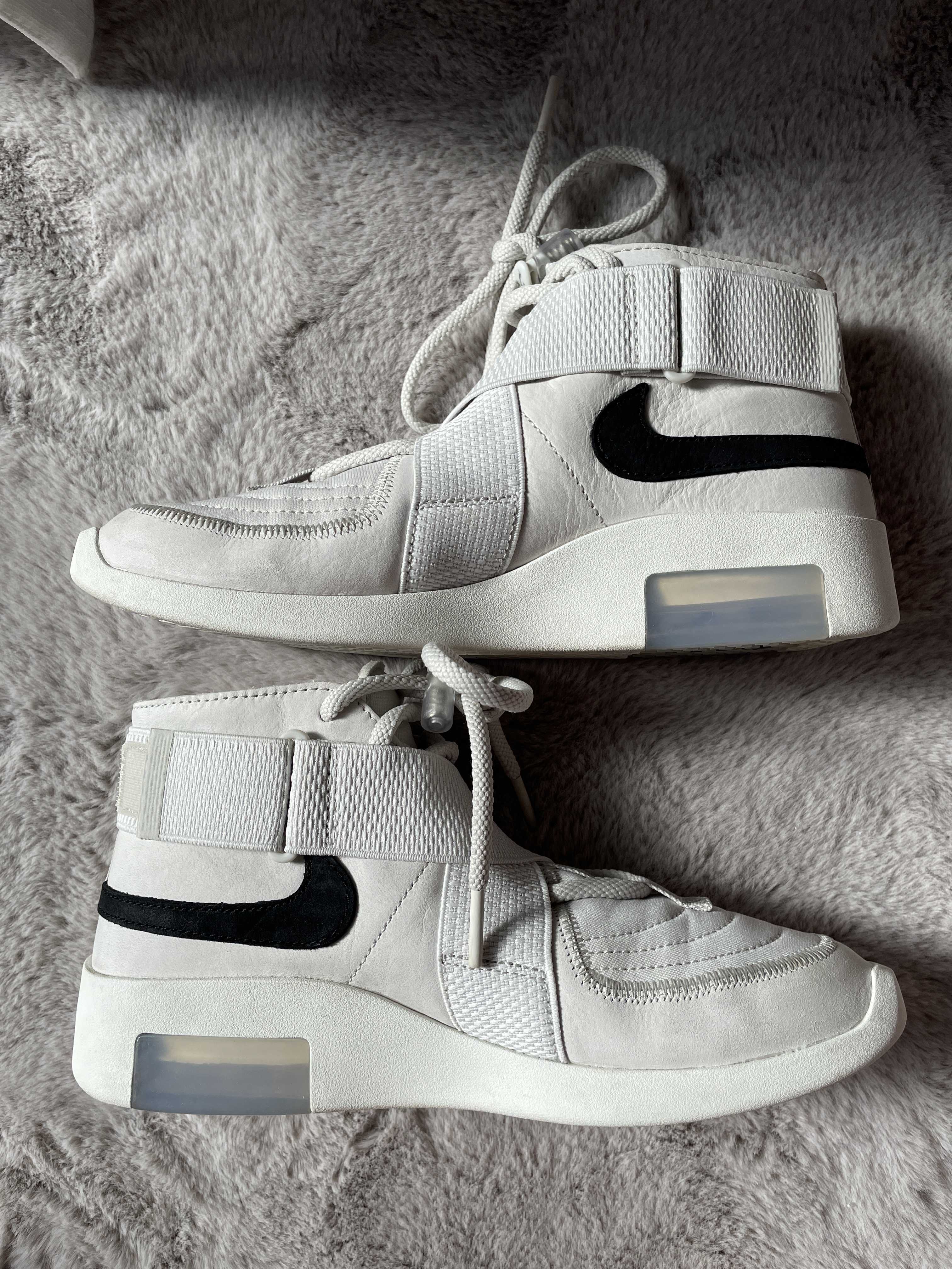 Fear Of God × Nike Air  Raid "Light Bone"
