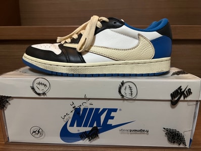 Travis Scott × fragment design × Nike Air Jordan 1 Low OG SP "Military Blue"