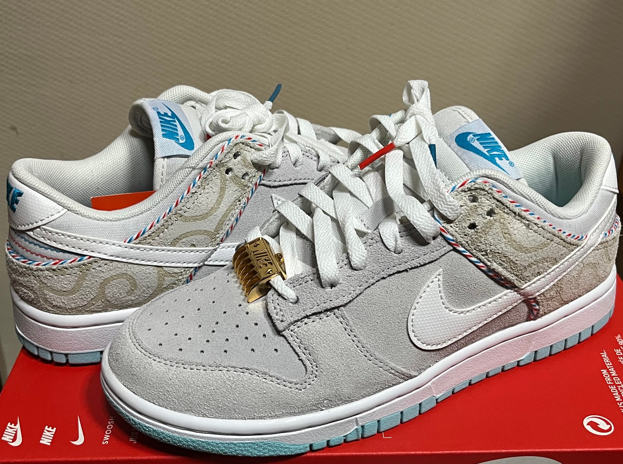 Nike Dunk Low "Barber Shop Grey"