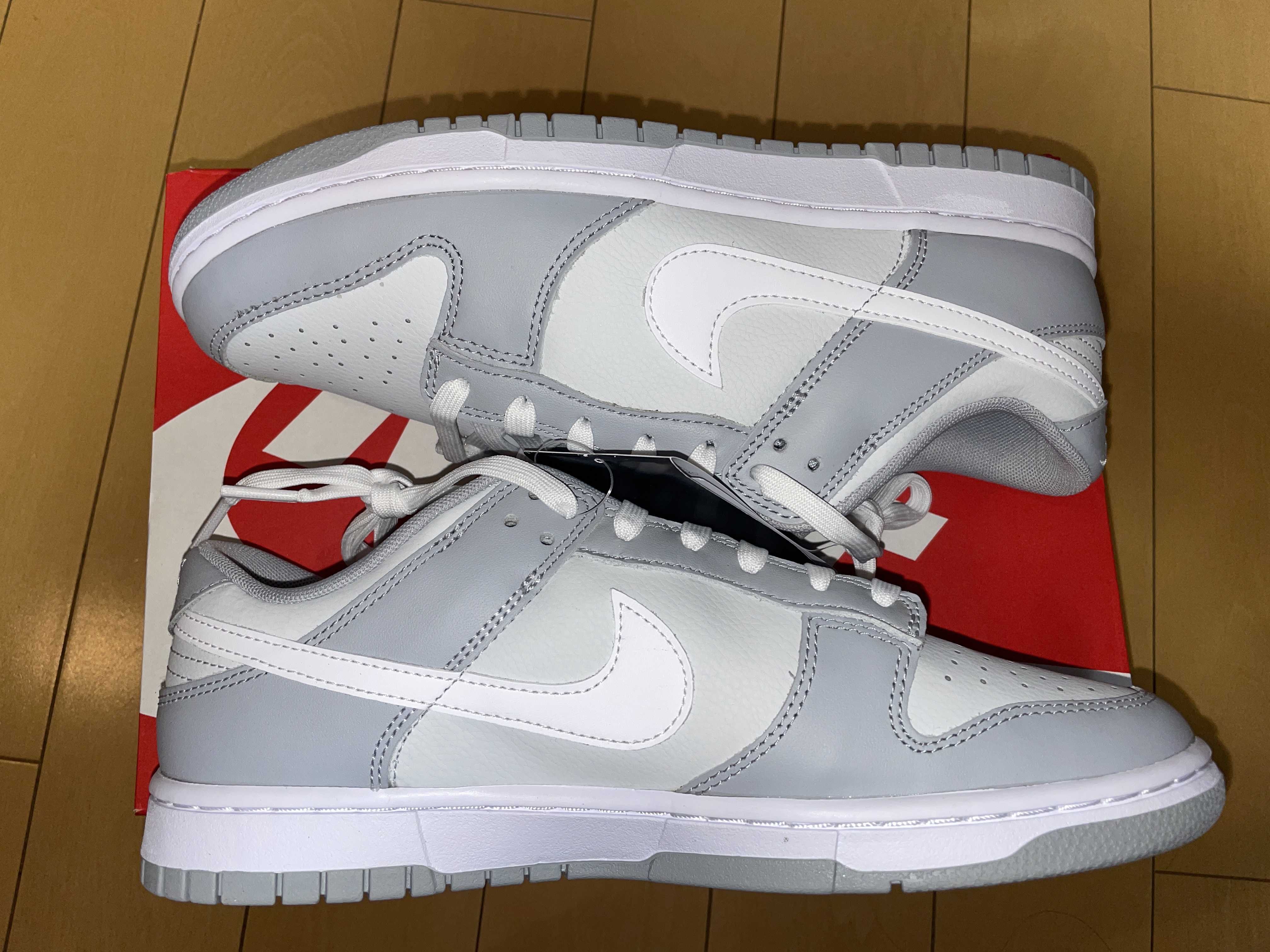 Nike Dunk Low "Pure Platinum/White/Wolf Gray"