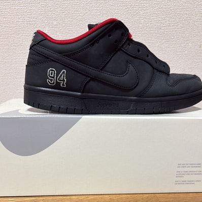 Supreme × Nike SB Dunk Low "Black" (25FW Week2)