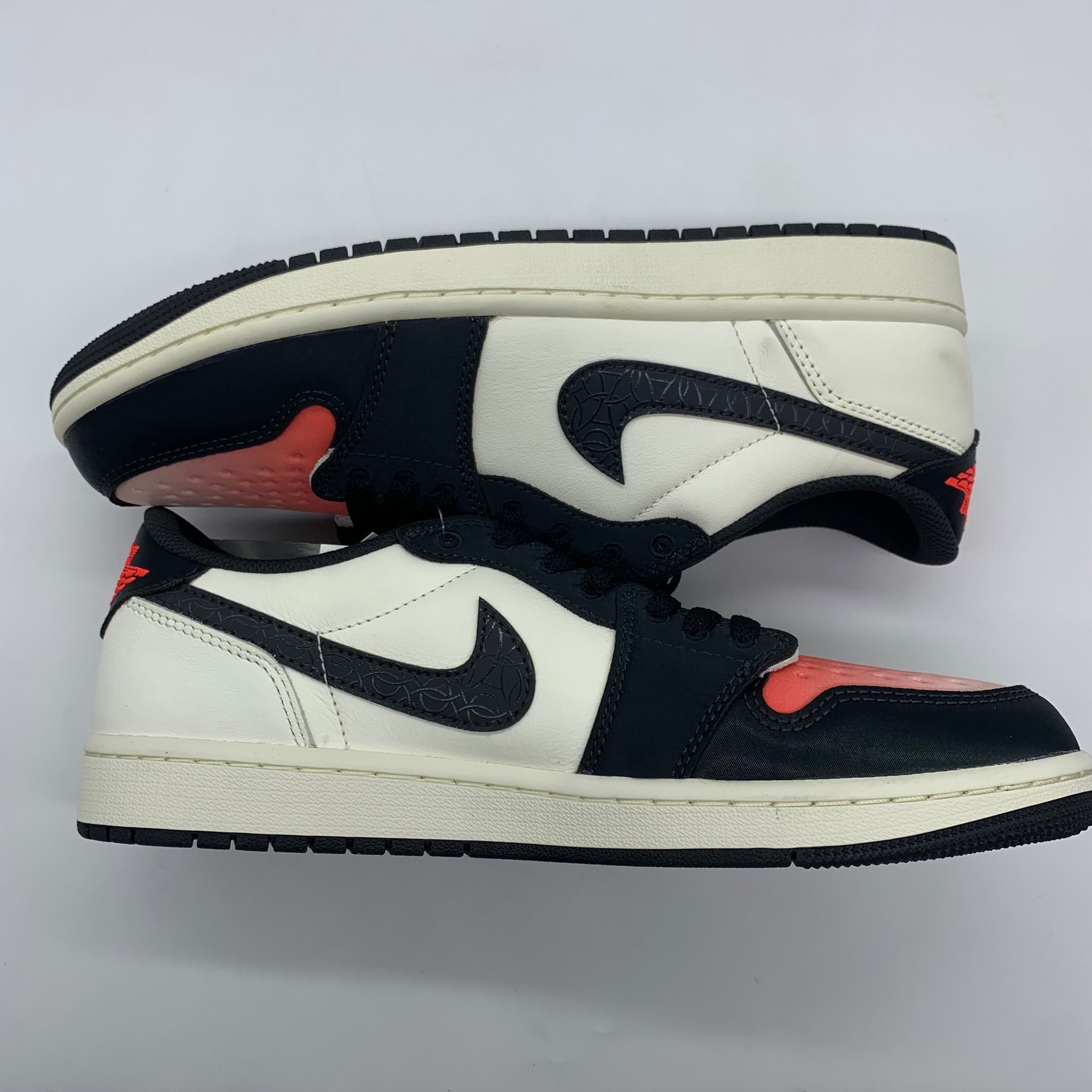 Paris Saint-Germain (PSG) × Nike Air Jordan 1 Low OG "Sail and Off Noir"